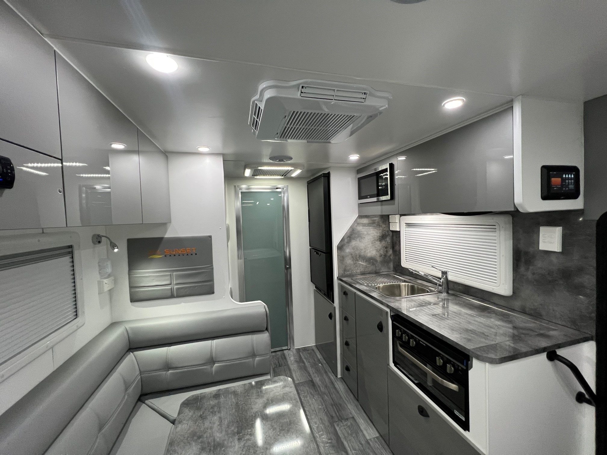 2024 Sunset Family Haven 18ft6 Off-road Triple Bunk Caravan