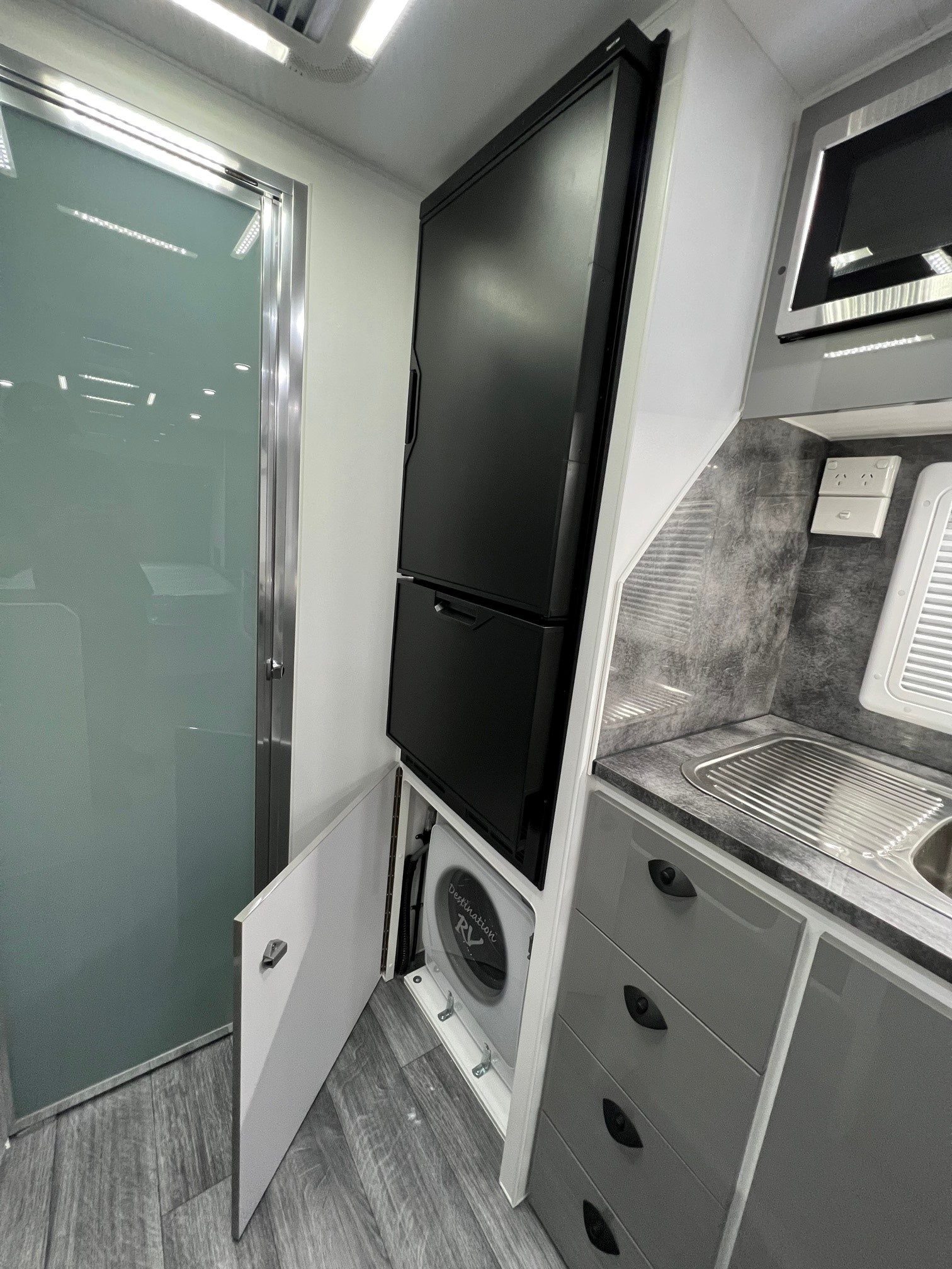 2024 Sunset Family Haven 18ft6 Off-road Triple Bunk Caravan