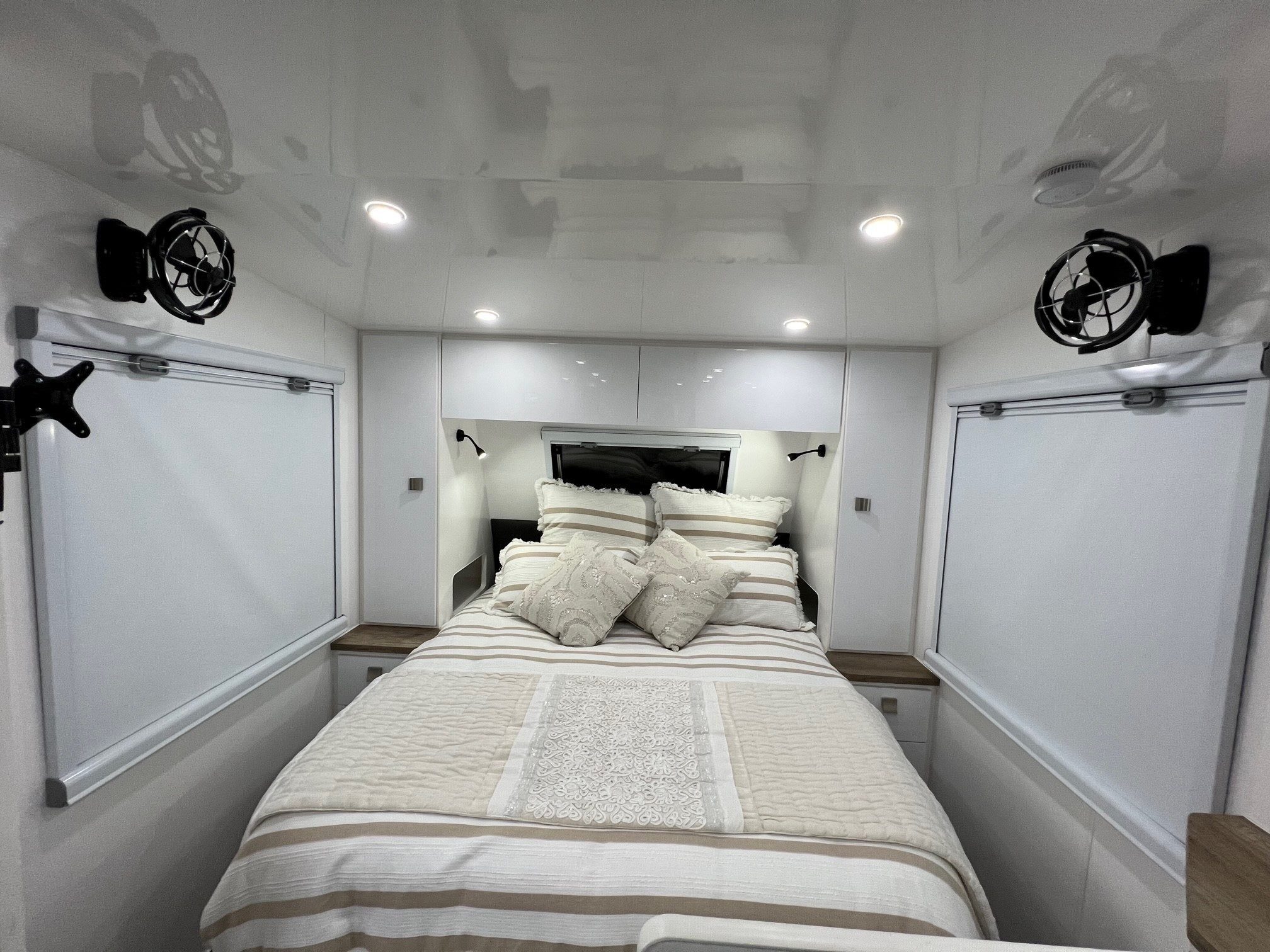 2025 21ft6 Sunrise Wild Warrior Off-Road Aluminum Framed Caravan
