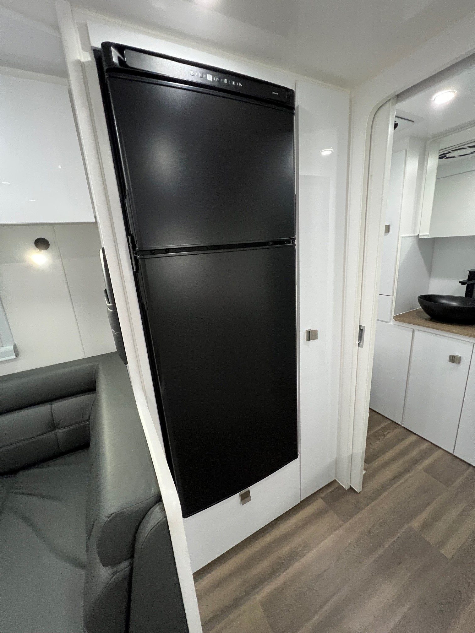 2025 21ft6 Sunrise Wild Warrior Off-Road Aluminum Framed Caravan