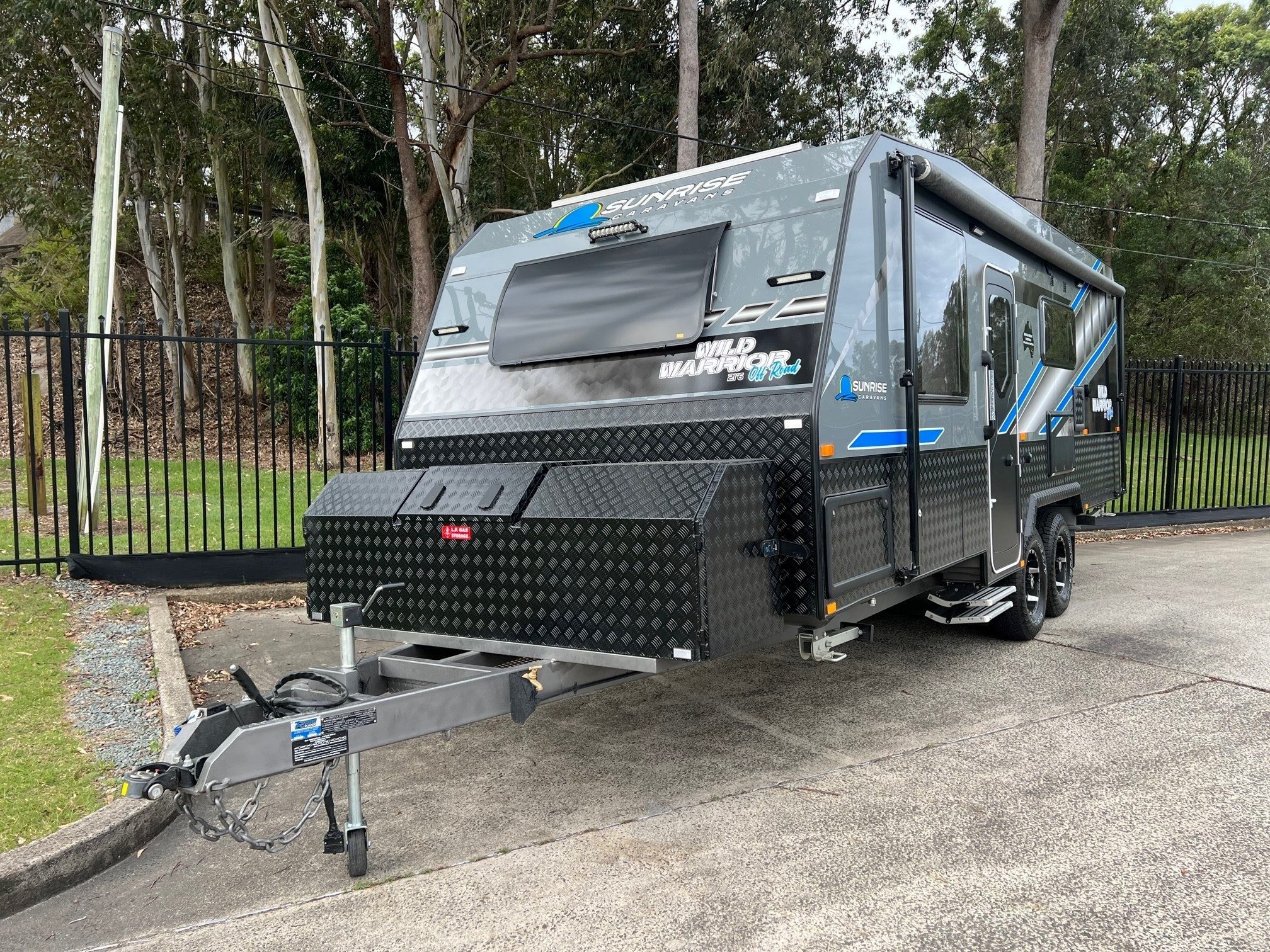 2025 21ft6 Sunrise Wild Warrior Off-Road Aluminum Framed Caravan