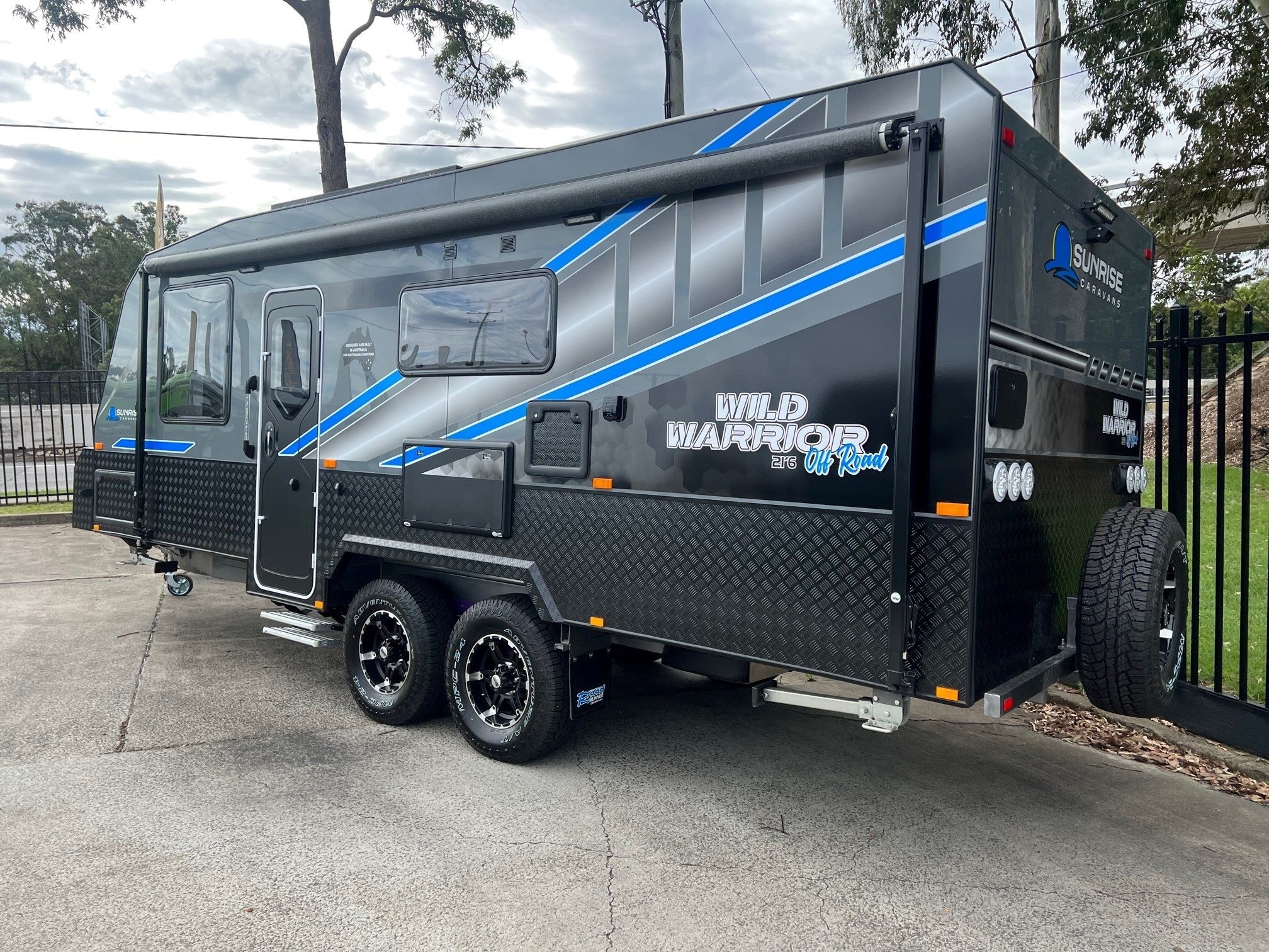 2025 21ft6 Sunrise Wild Warrior Off-Road Aluminum Framed Caravan