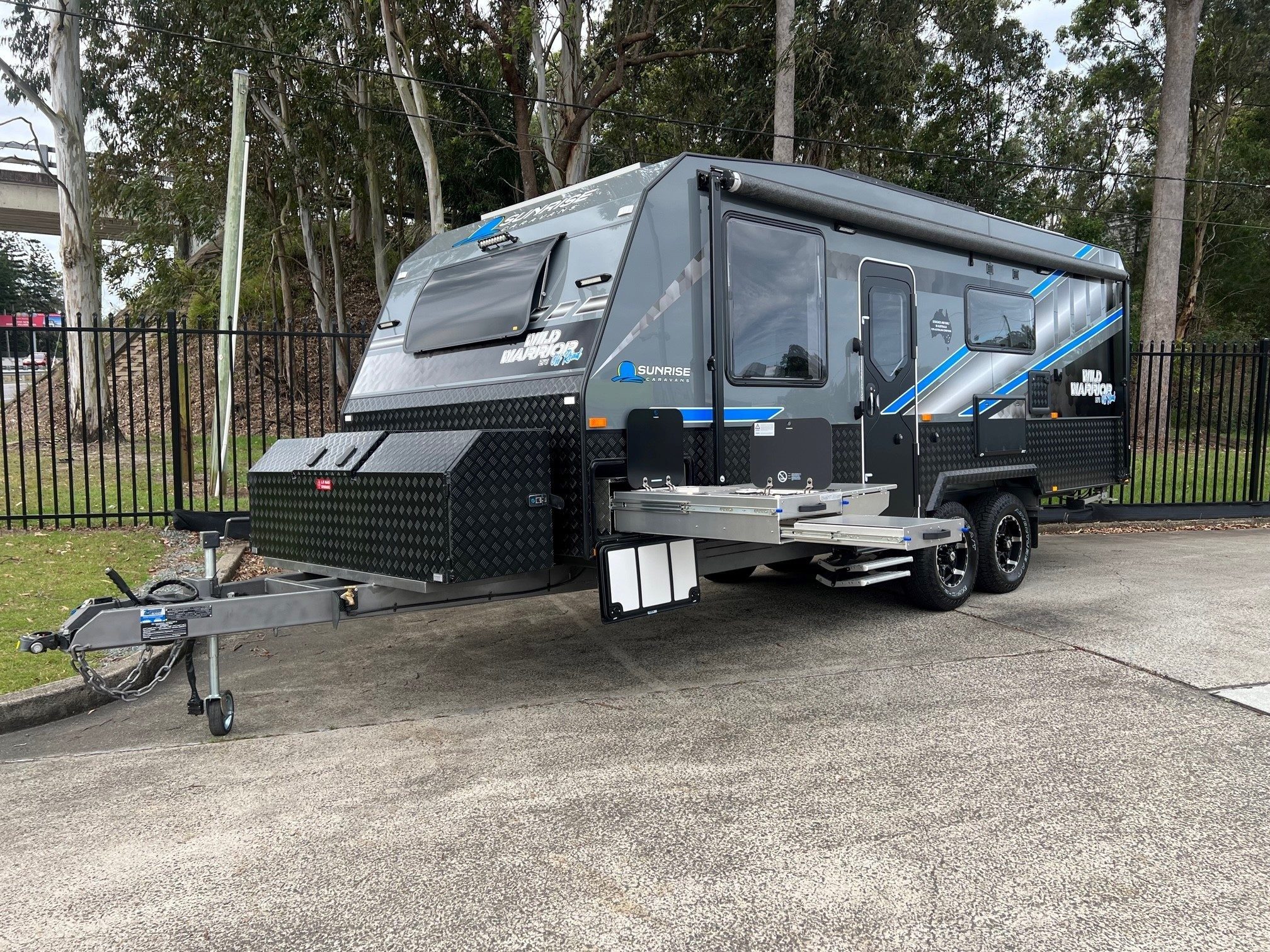 2025 21ft6 Sunrise Wild Warrior Off-Road Aluminum Framed Caravan