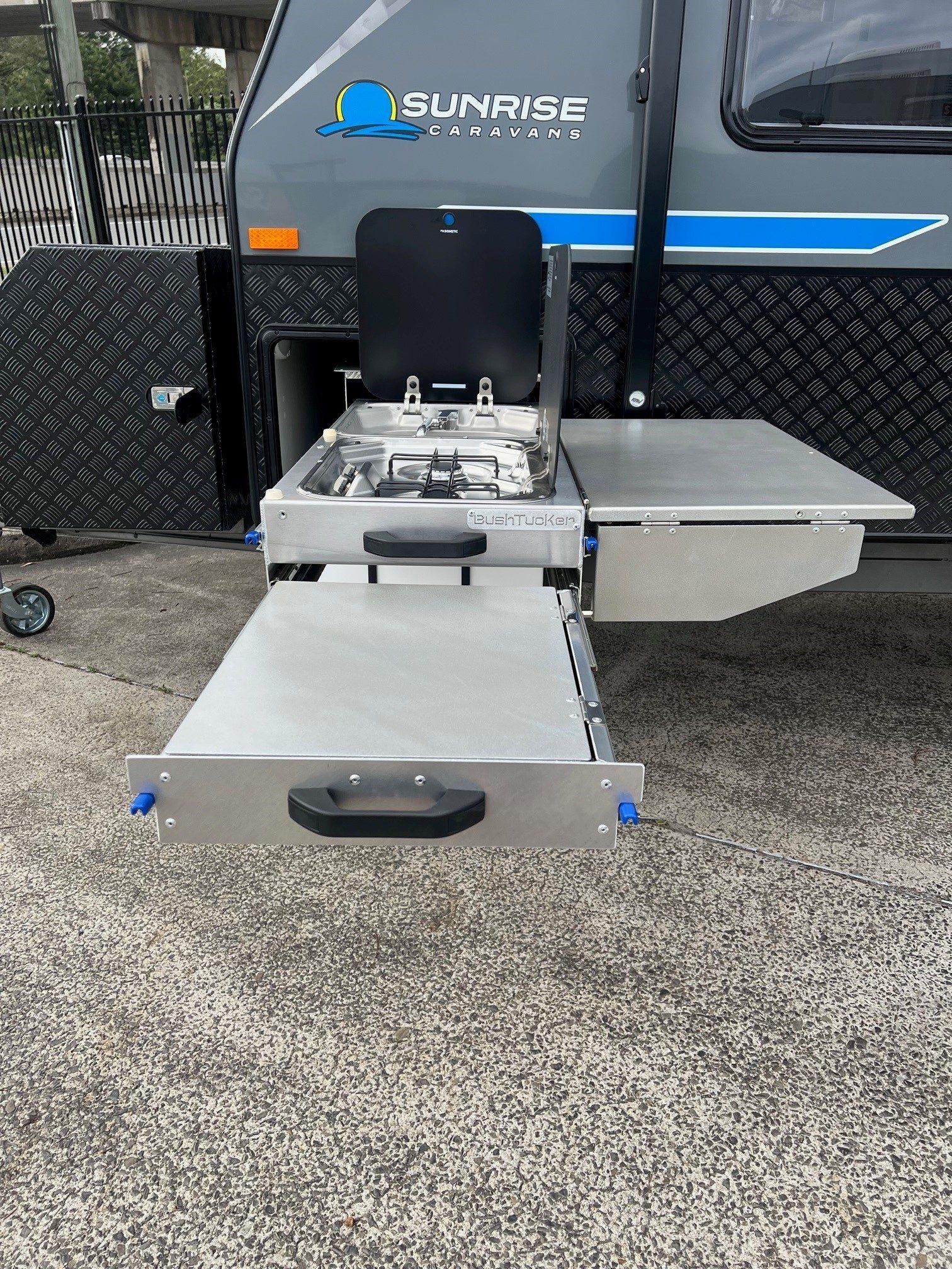 2025 21ft6 Sunrise Wild Warrior Off-Road Aluminum Framed Caravan