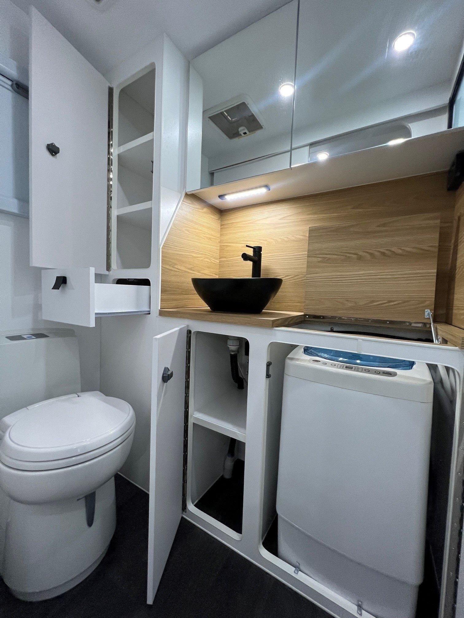 2025 19FT8 Aluminium Frame Sunrise Wild Warrior Offroad With Airbag Suspension And 48V System