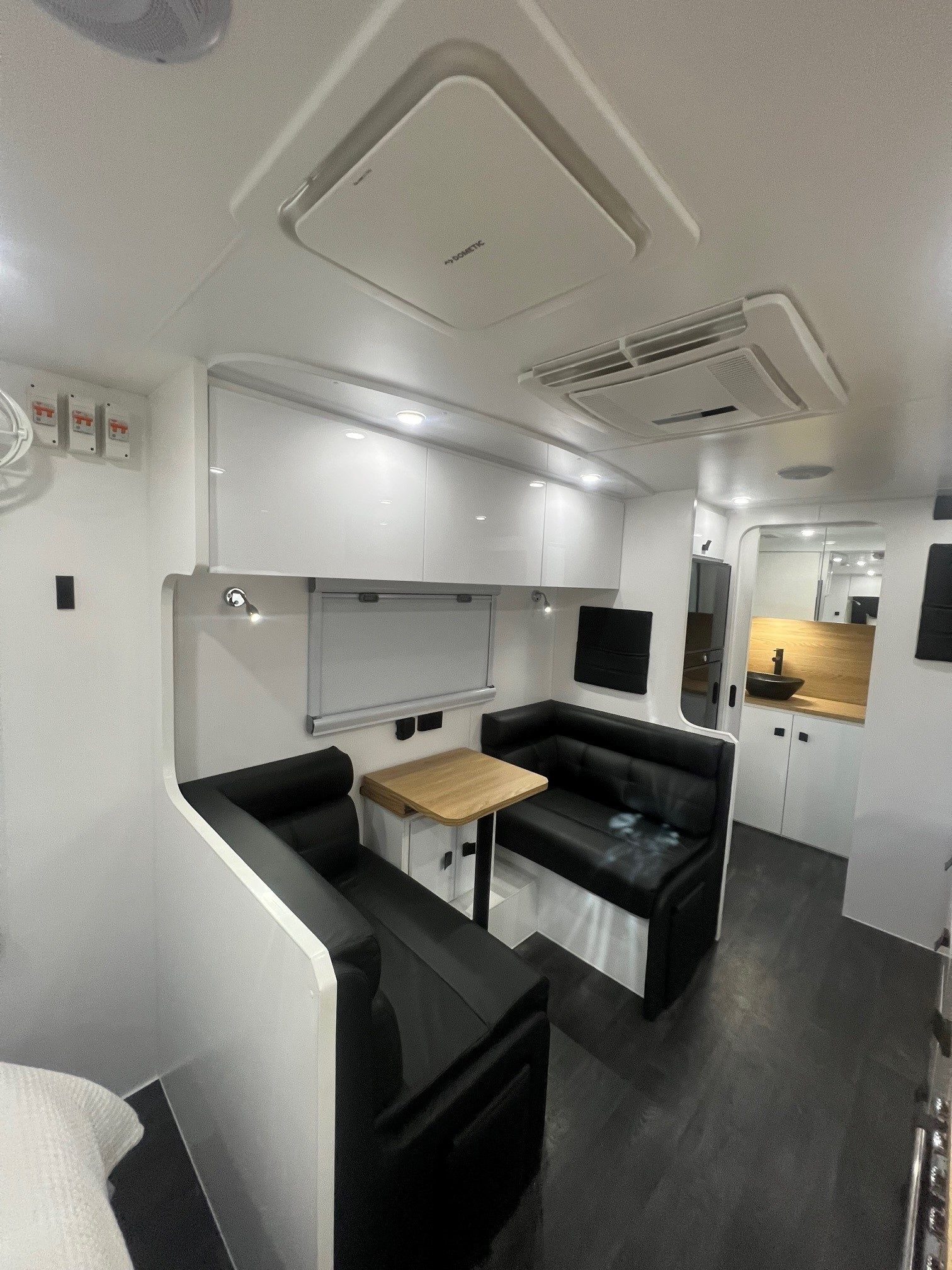 2025 19FT8 Aluminium Frame Sunrise Wild Warrior Offroad With Airbag Suspension And 48V System