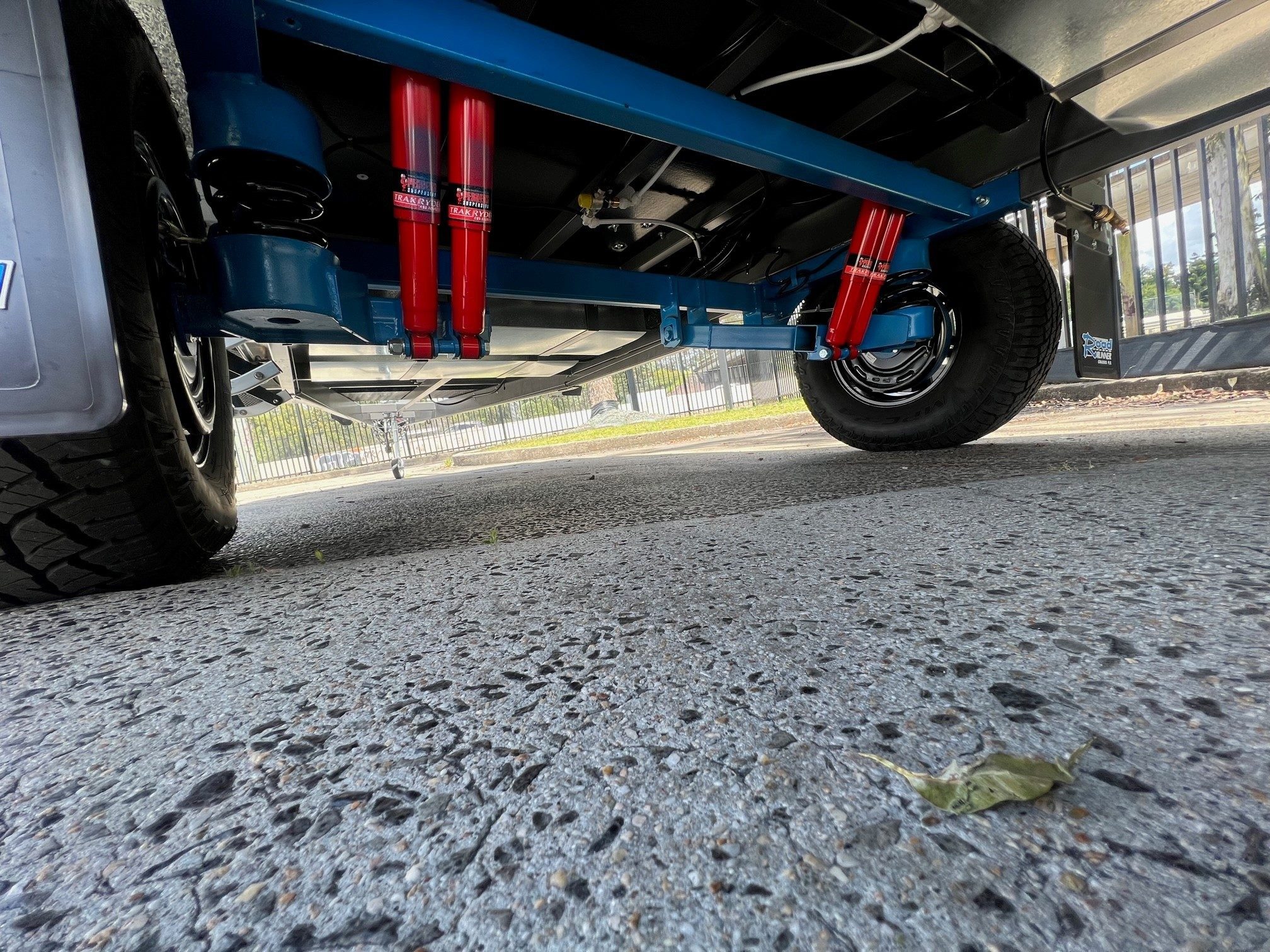 18ft6 Sunset Family Haven Off-Road Double Bunk With 400 Amp lithium Batteries & 2600W Inverter