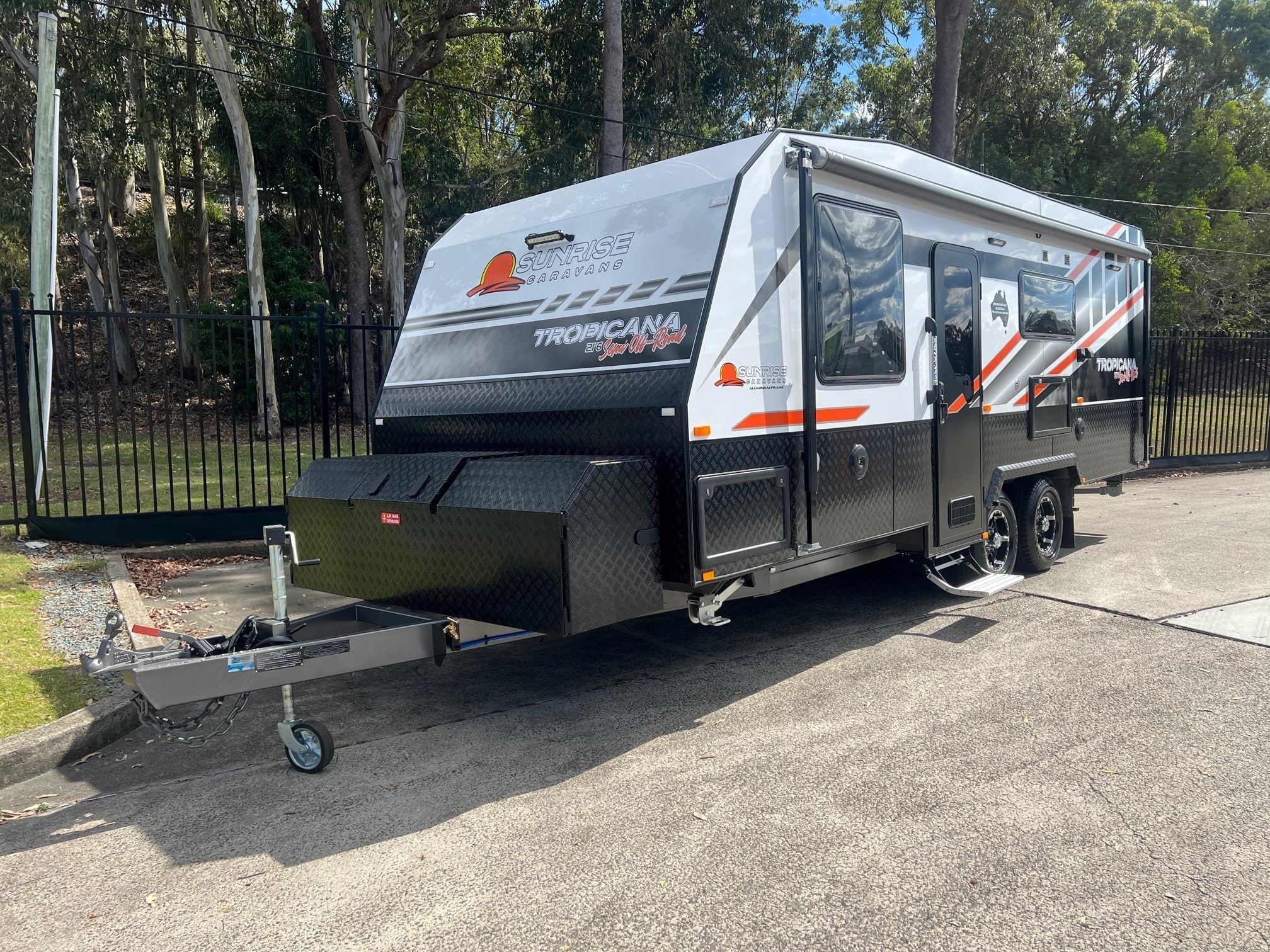 2022 21ft6 Sunrise Tropicana Built With Aluminum Frame And Honeycomb Floor