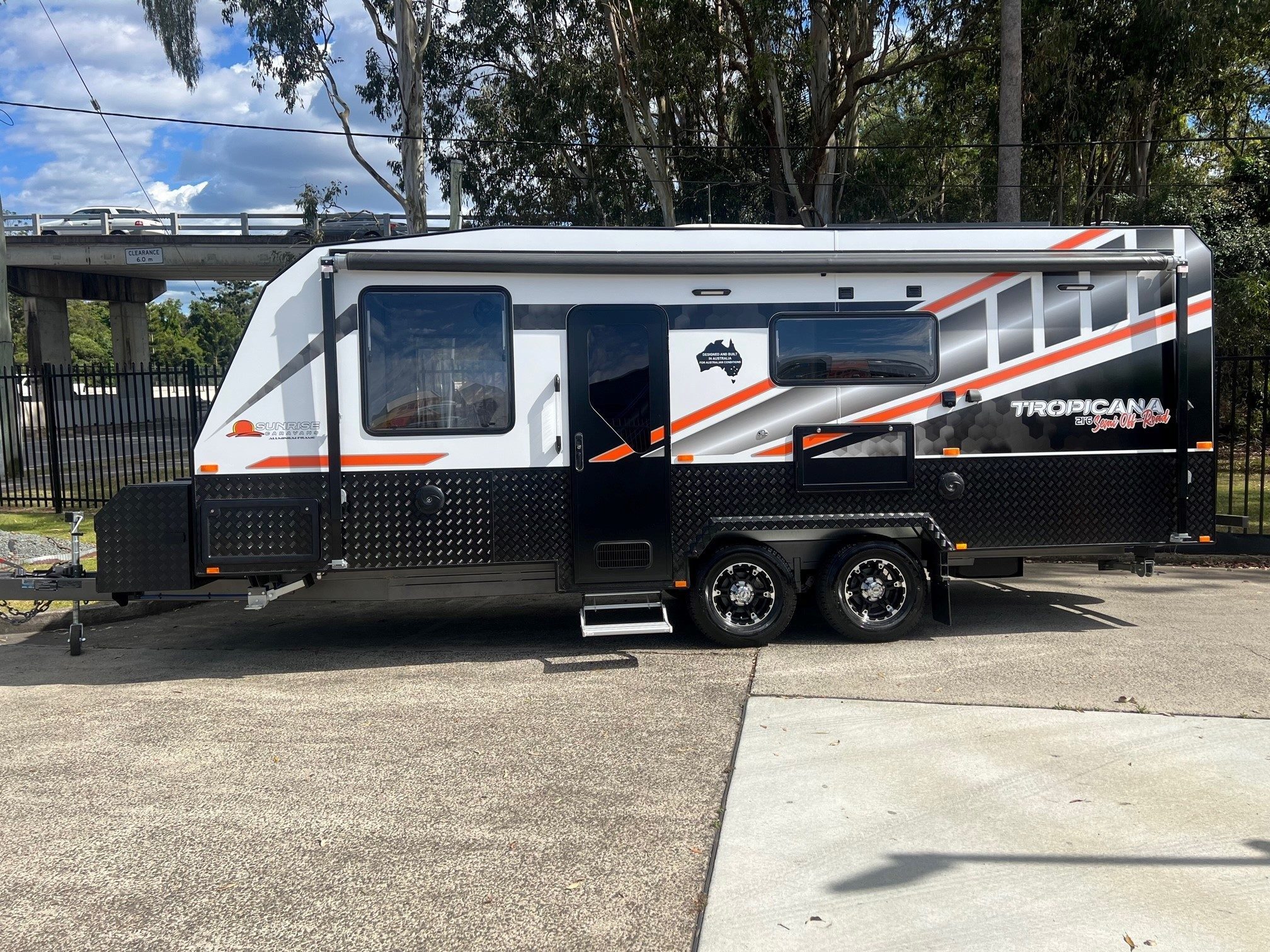 2022 21ft6 Sunrise Tropicana Built With Aluminum Frame And Honeycomb Floor