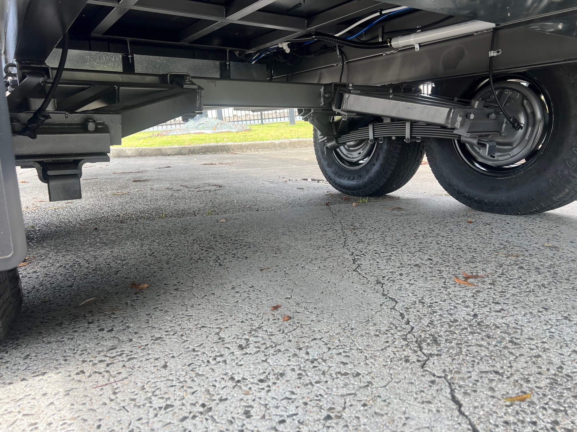 2025 22ft Sunrise La Maison with Front Club Lounge & East / West Bed