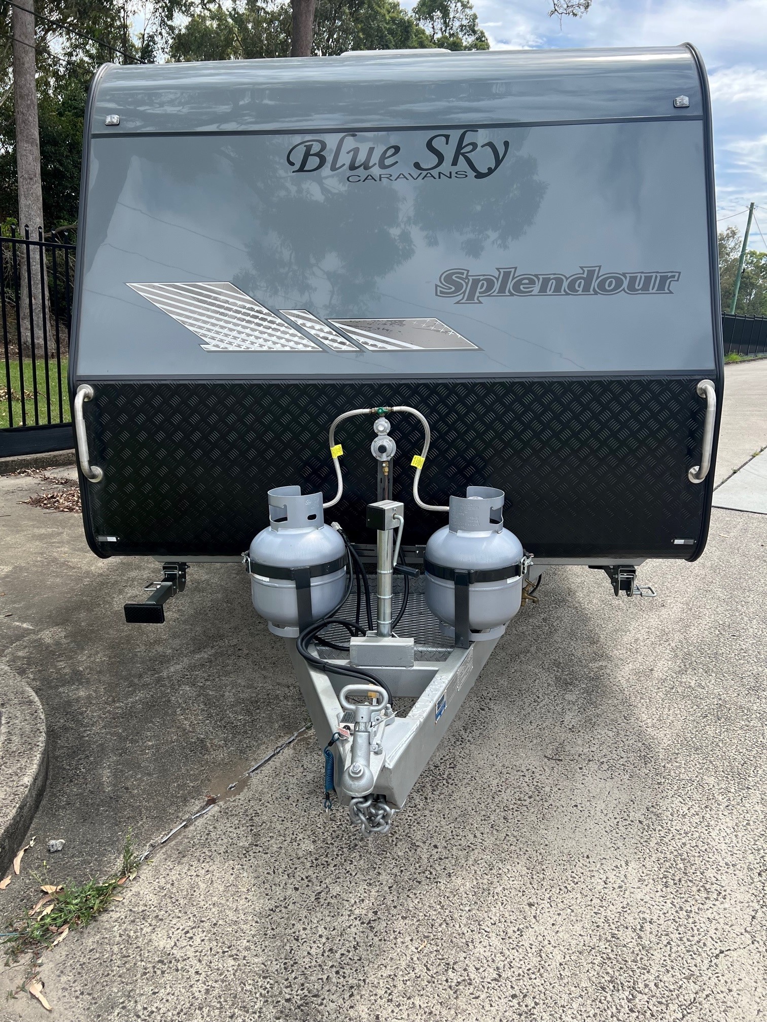 Blue Sky Splendour 21ft Angled kitchen