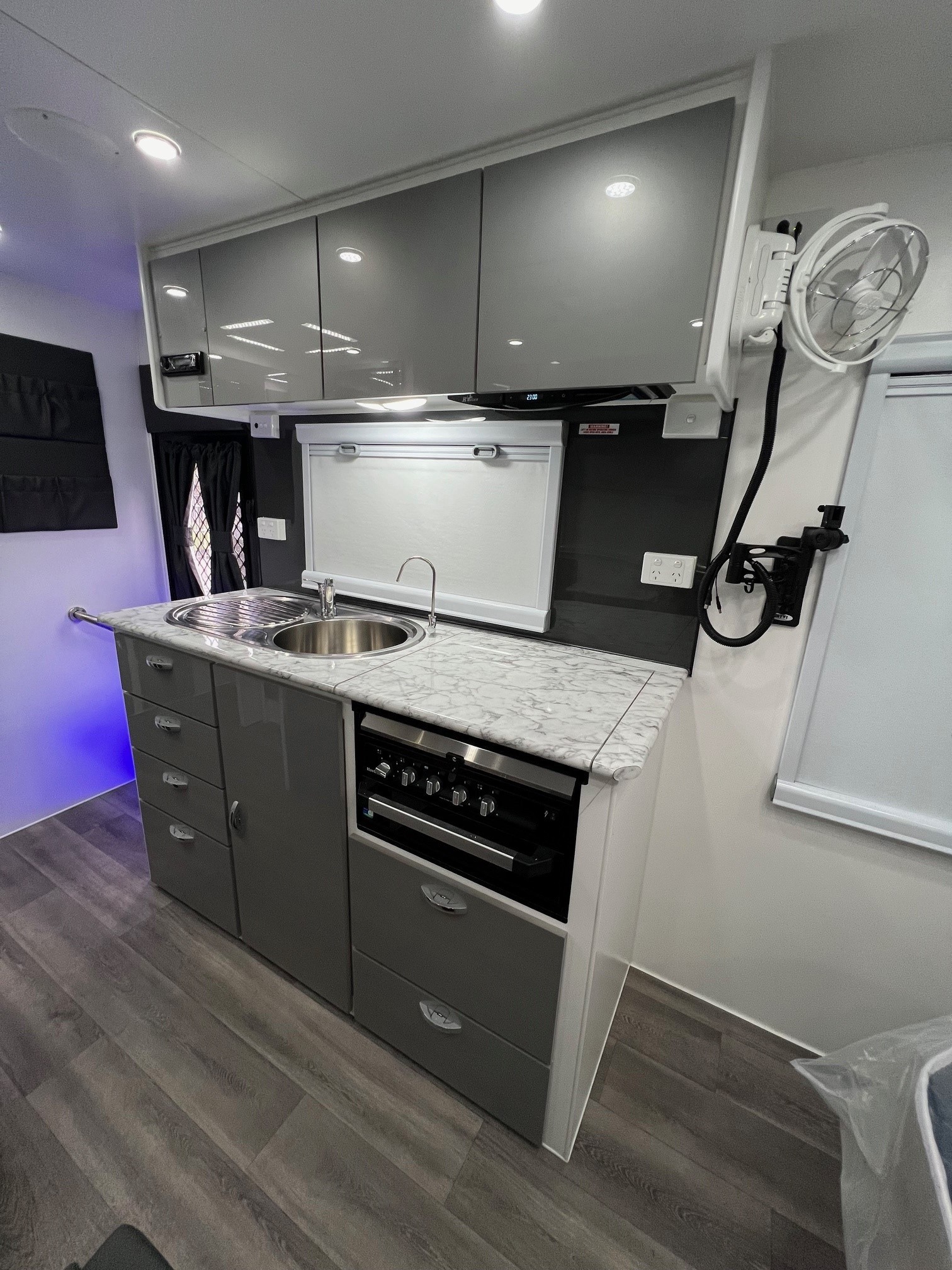 2024 Blue Sky Tundra 18ft6 Offroad  Couples Van