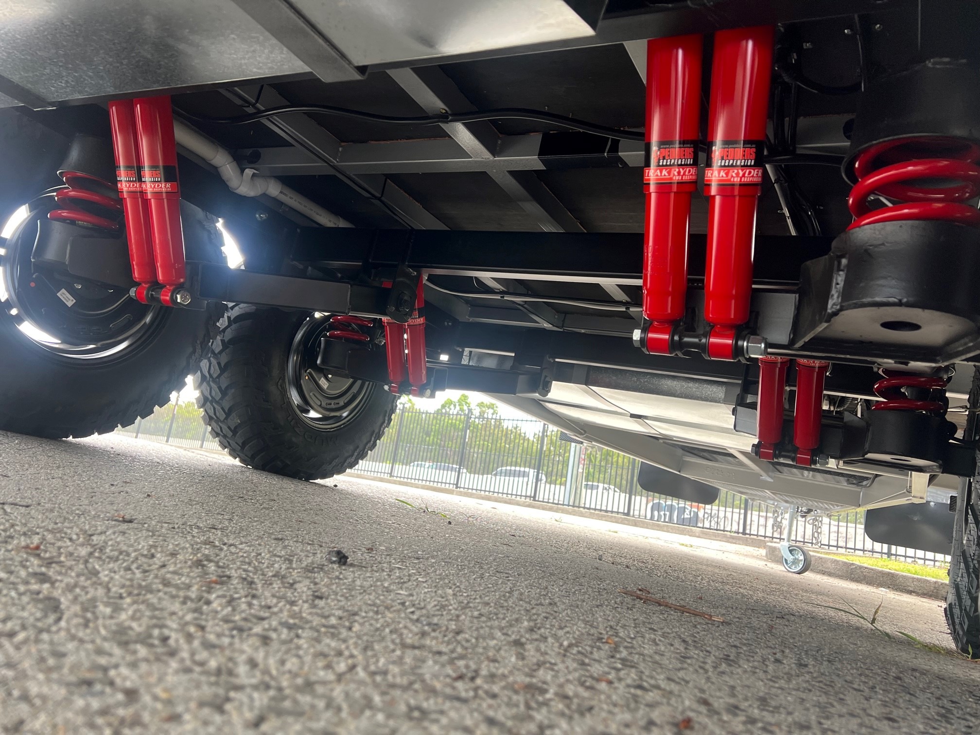 2023 New Design Expedition XL 19ft8 Offroad Caravan With Black Pack