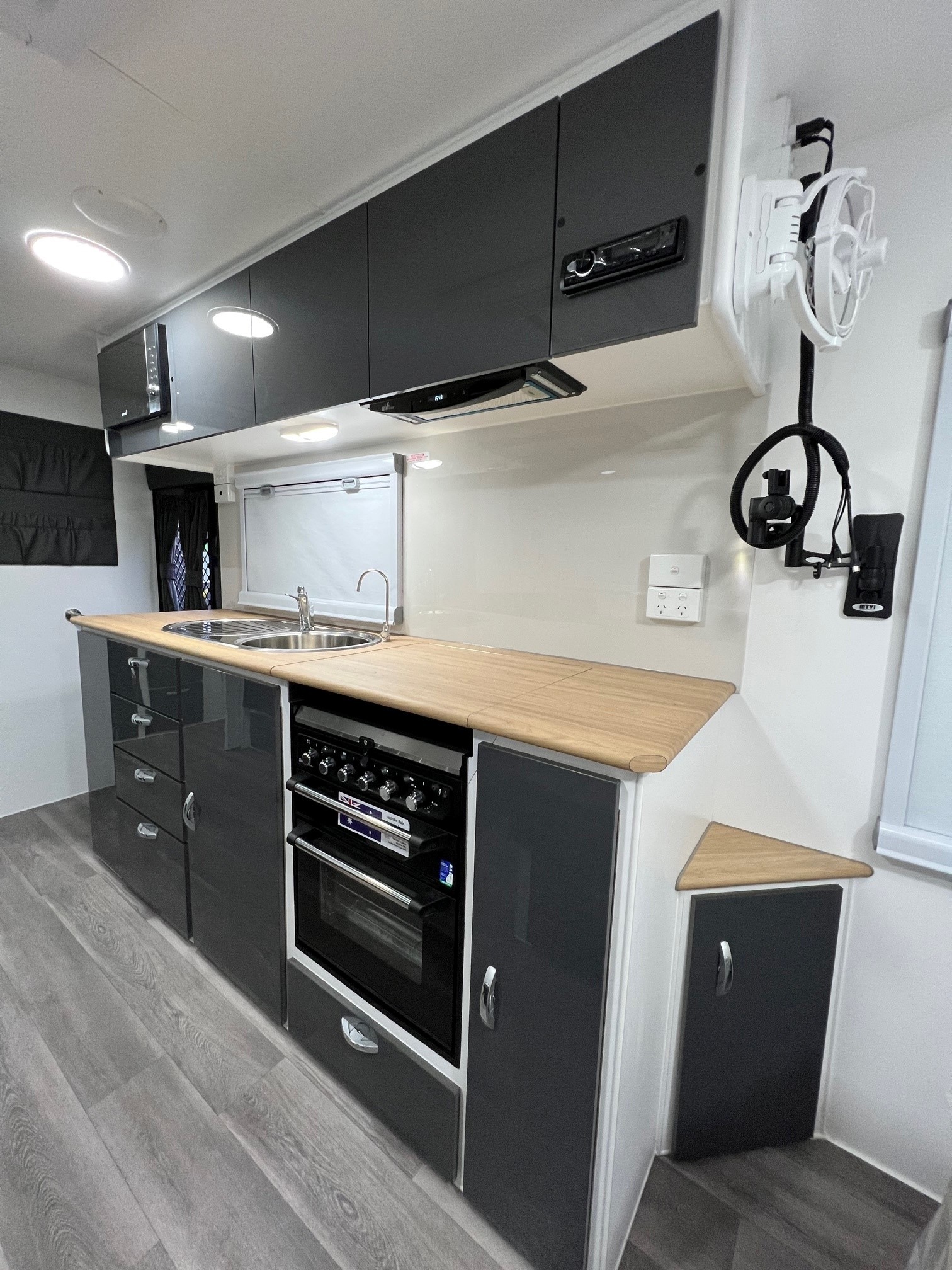 2022 Blue Sky Quartz Rear Door 20ft8 Caravan