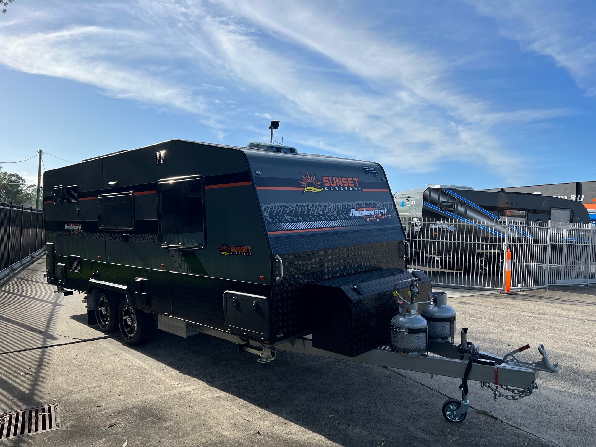 2023 Sunset Boulevard 21ft Semi Off-Road Caravan