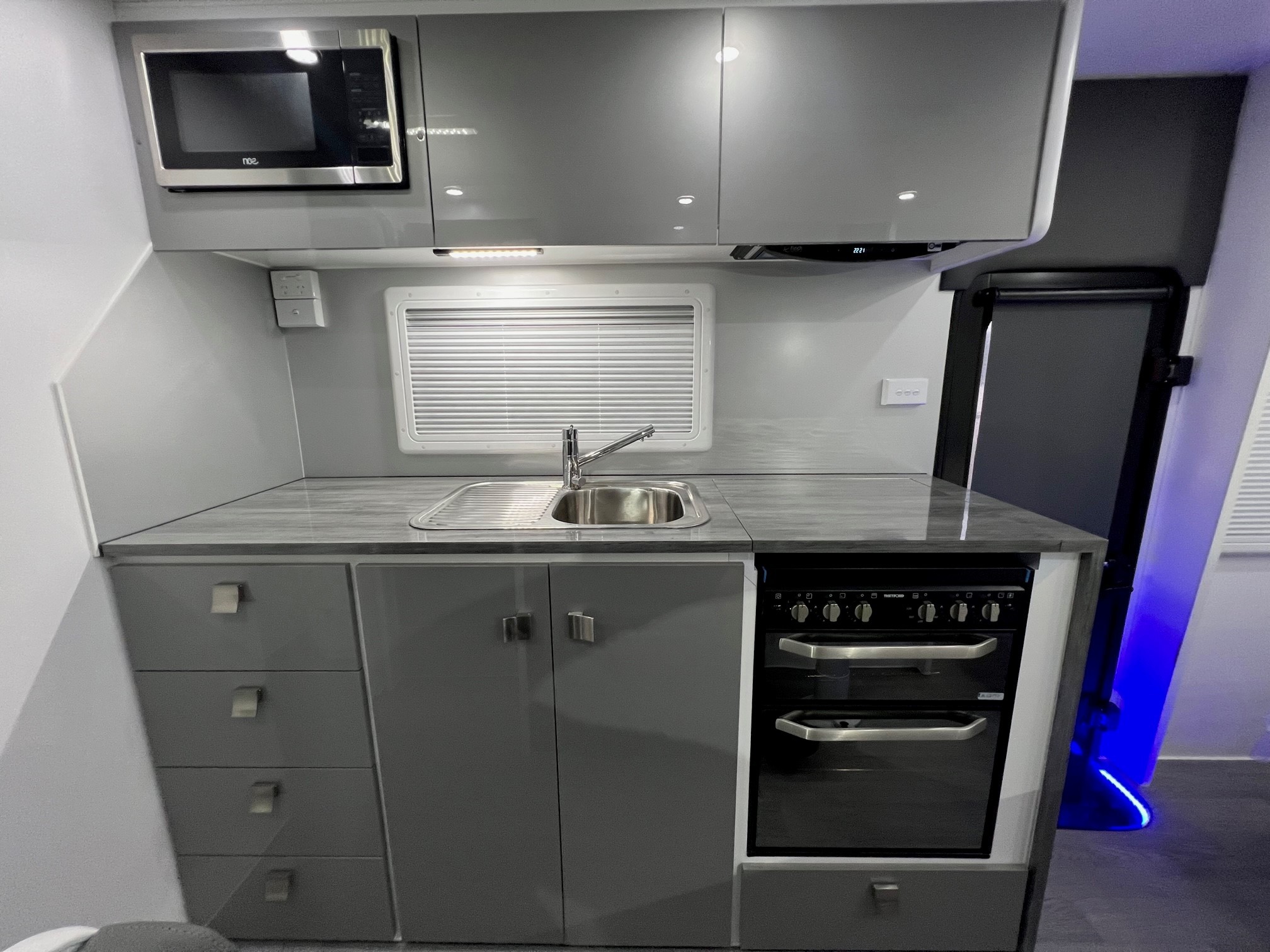 2023 Sunset Wildtrekker 18ft6 Off-Road Caravan