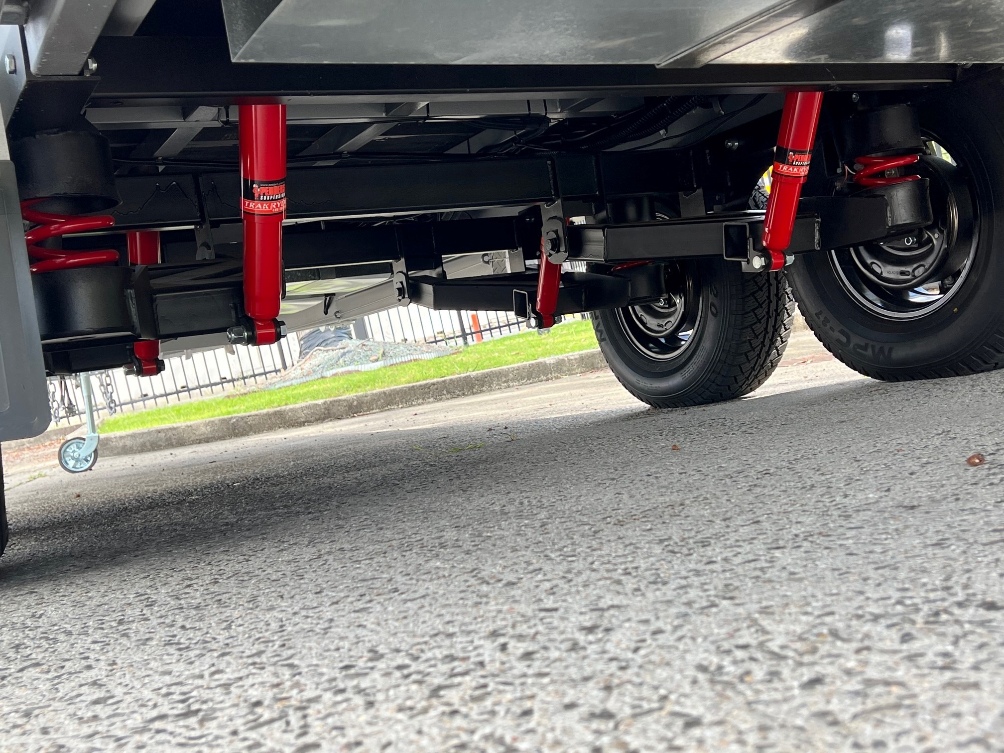 2023 Sunset Rodeo Semi Off-Road 21ft6 With Large Side Club Lounge