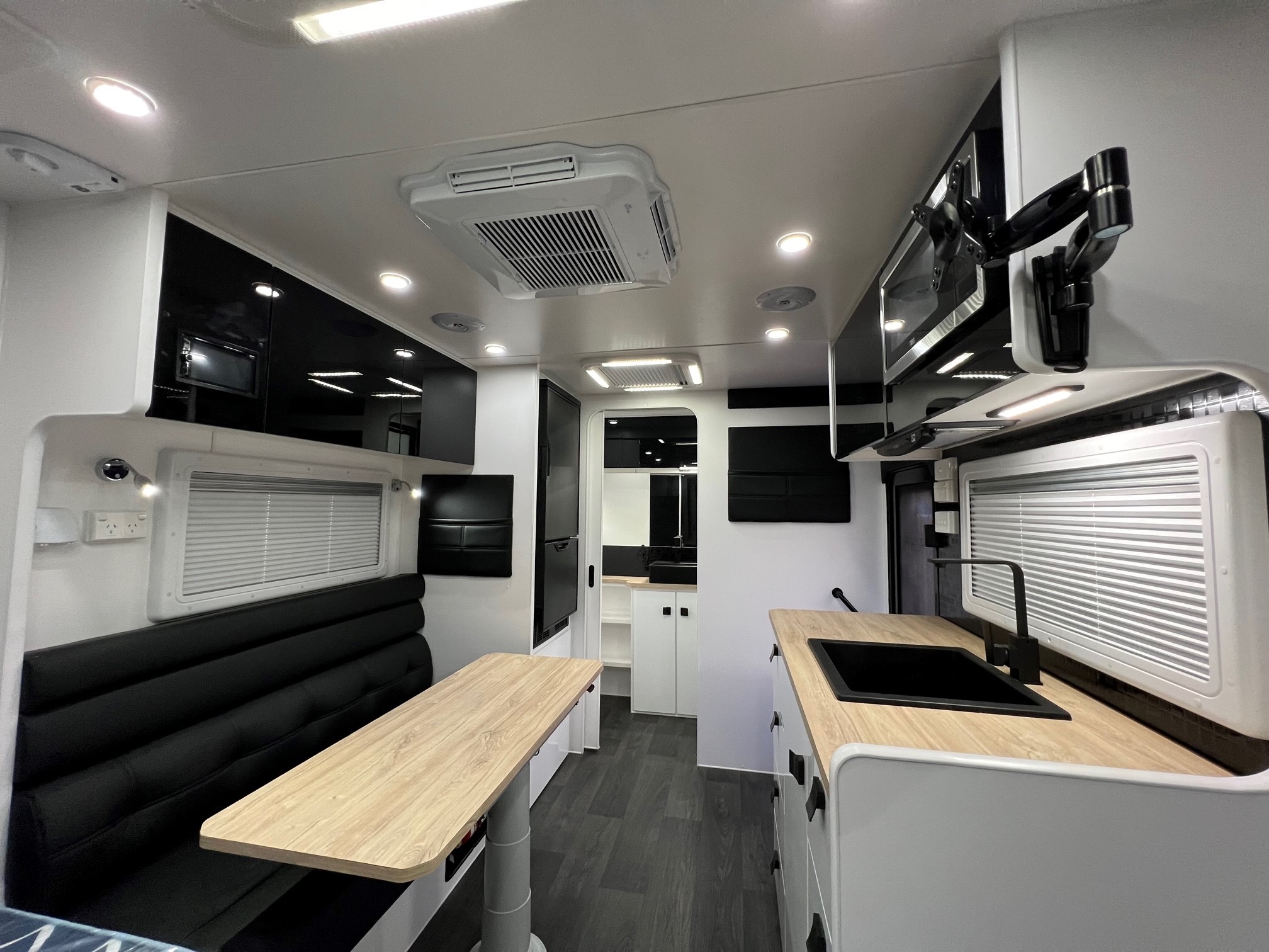 2024 Sunset Wildtrekker 16ft Off-Road Caravan With Single Beds