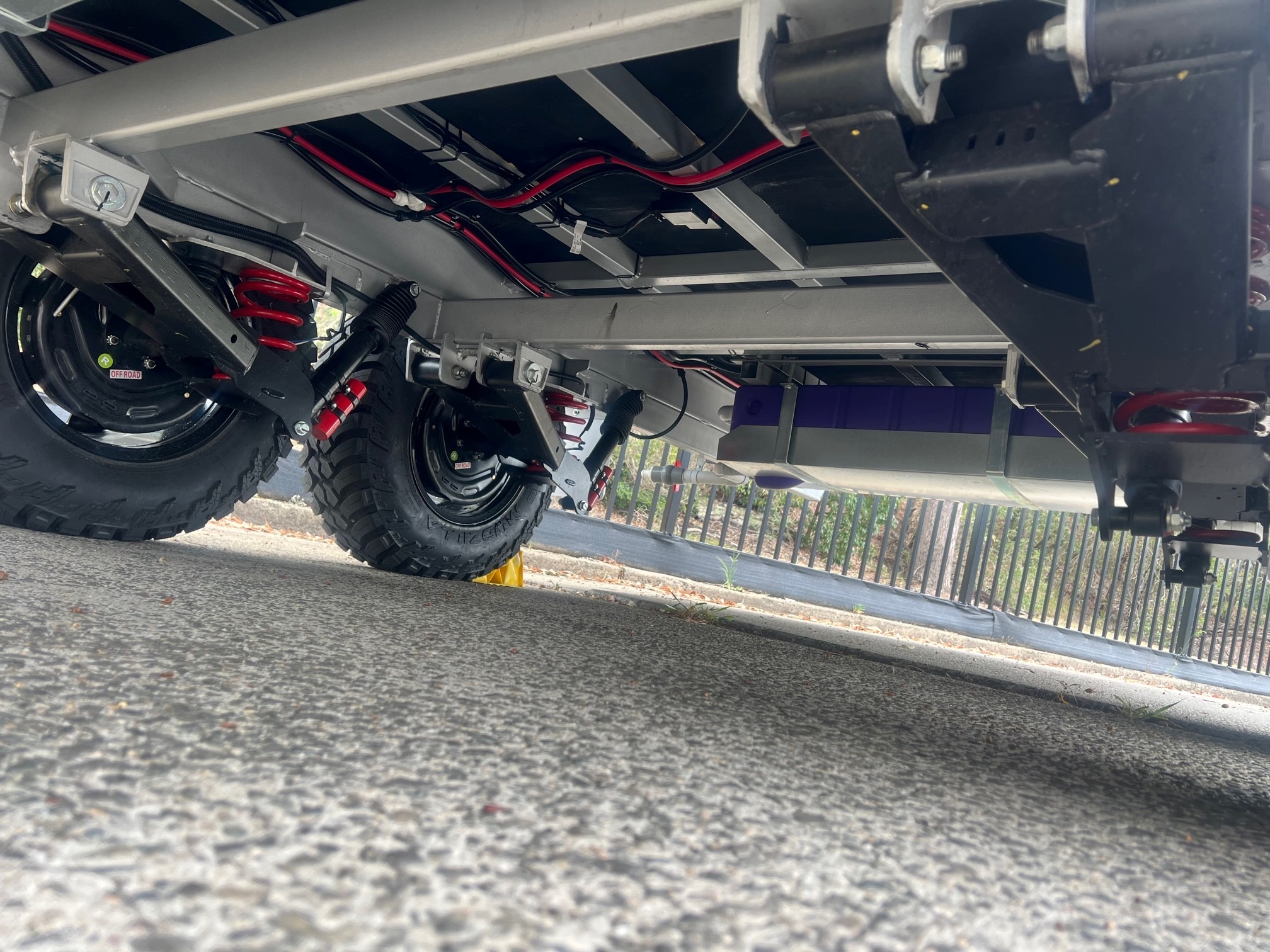 2022 Blue Sky Quartz Semi Off-road Rear Caravan With ALKO Enduro Suspension