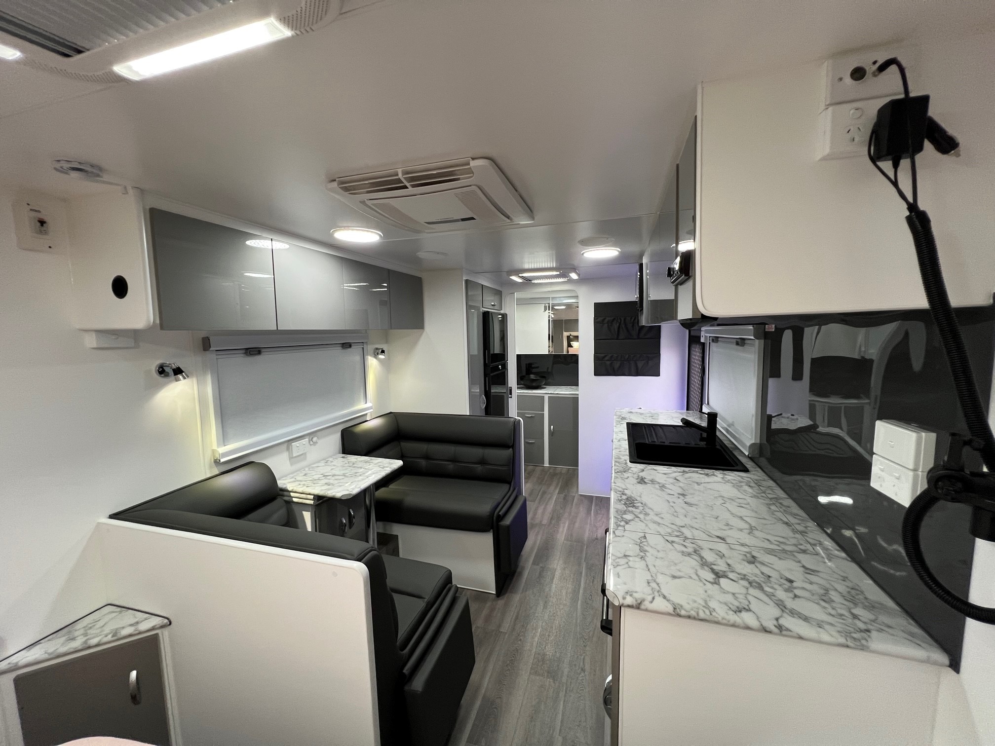 2022 Blue Sky Quartz Semi Off-road Rear Caravan With ALKO Enduro Suspension
