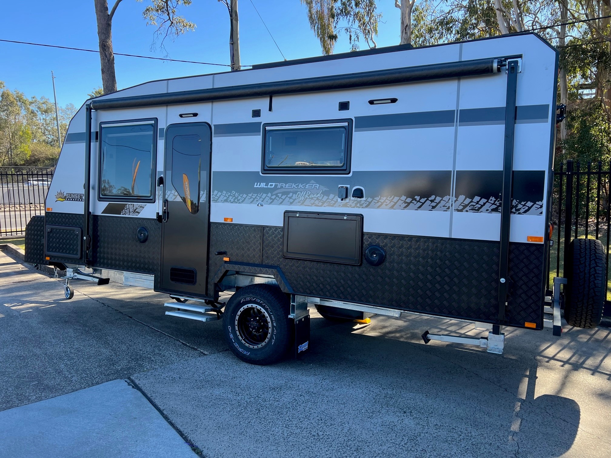 2023 Sunset Wildtrekker 18ft6 Off-Road Caravan