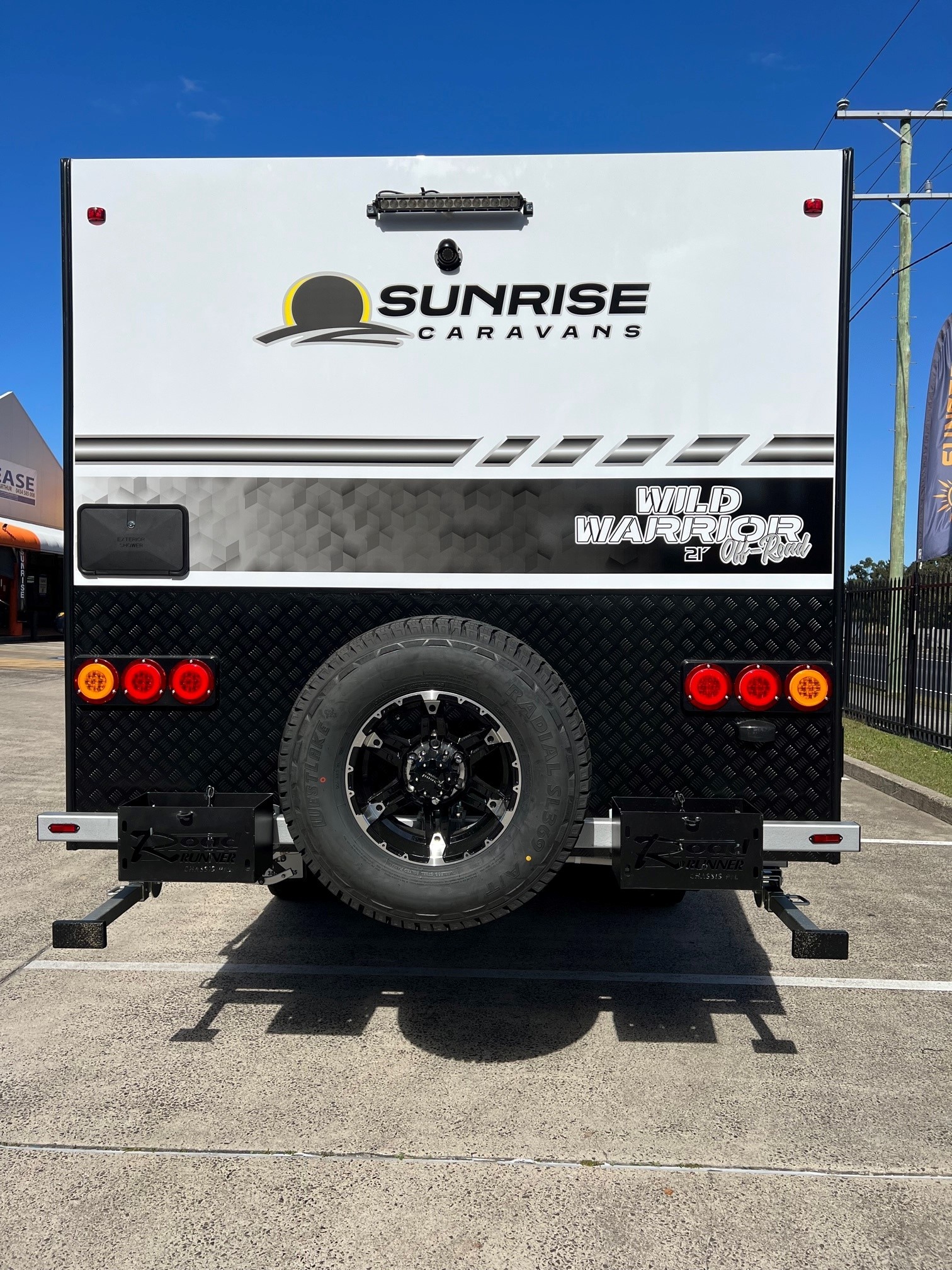 2025 21ft Offgrid Sunrise Wild Warrior Off-Road Aluminum Framed Caravan With 5000w Inverter!