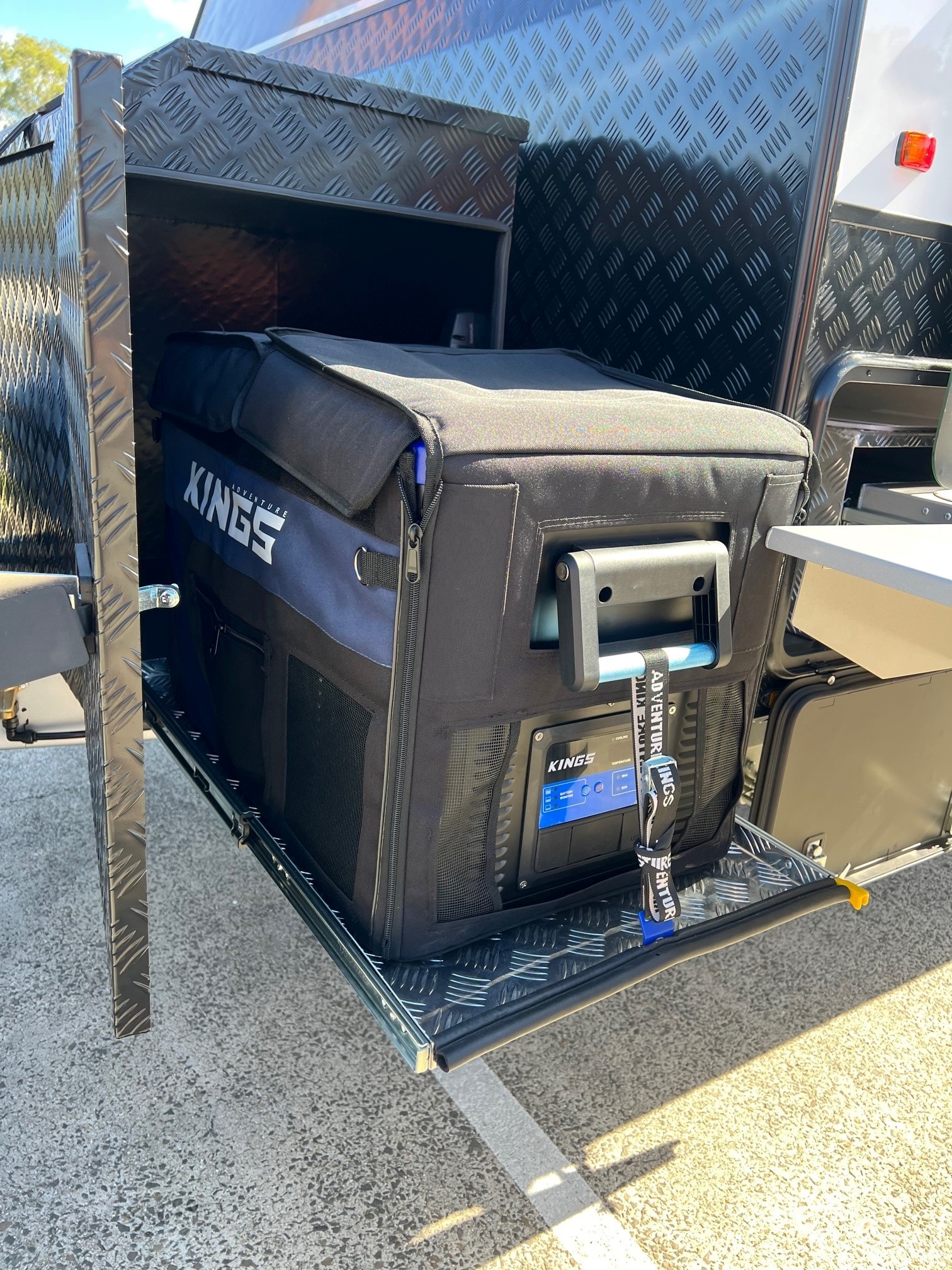 2023 21ft Offgrid Sunrise Wild Warrior Off-Road Aluminum Framed Caravan With 6000w Inverter!