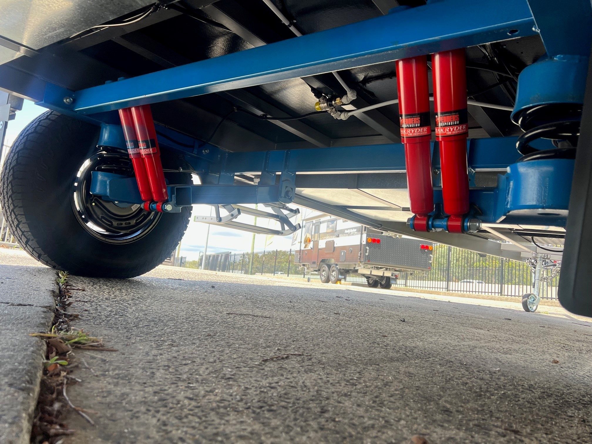 2022 Sunset Family Haven 18ft6 Off-Road Double Bunk With 400 Amp lithium Batteries & 2600W Inverter