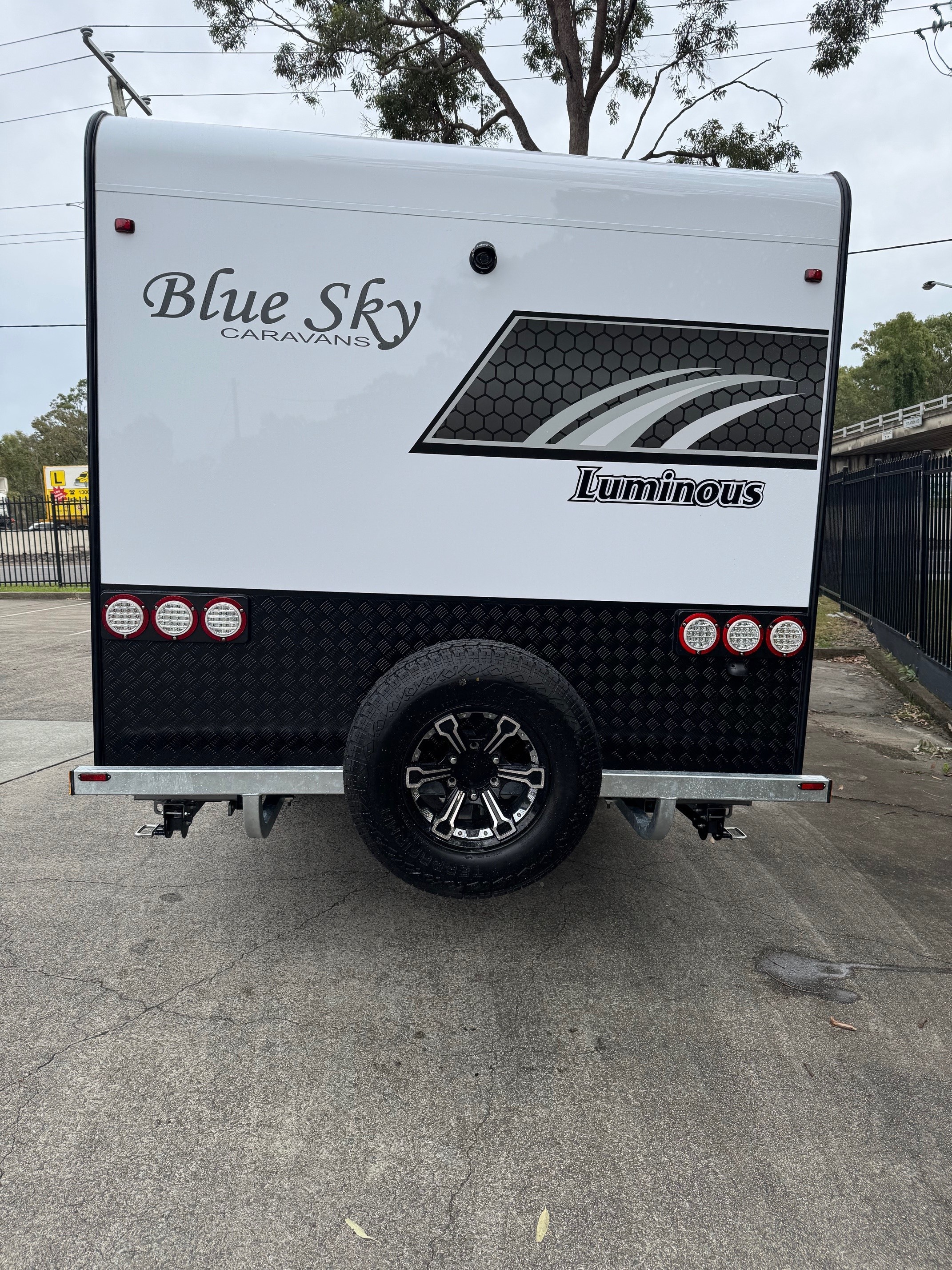 Blue Sky Luminous 22ft Larger Ensuite