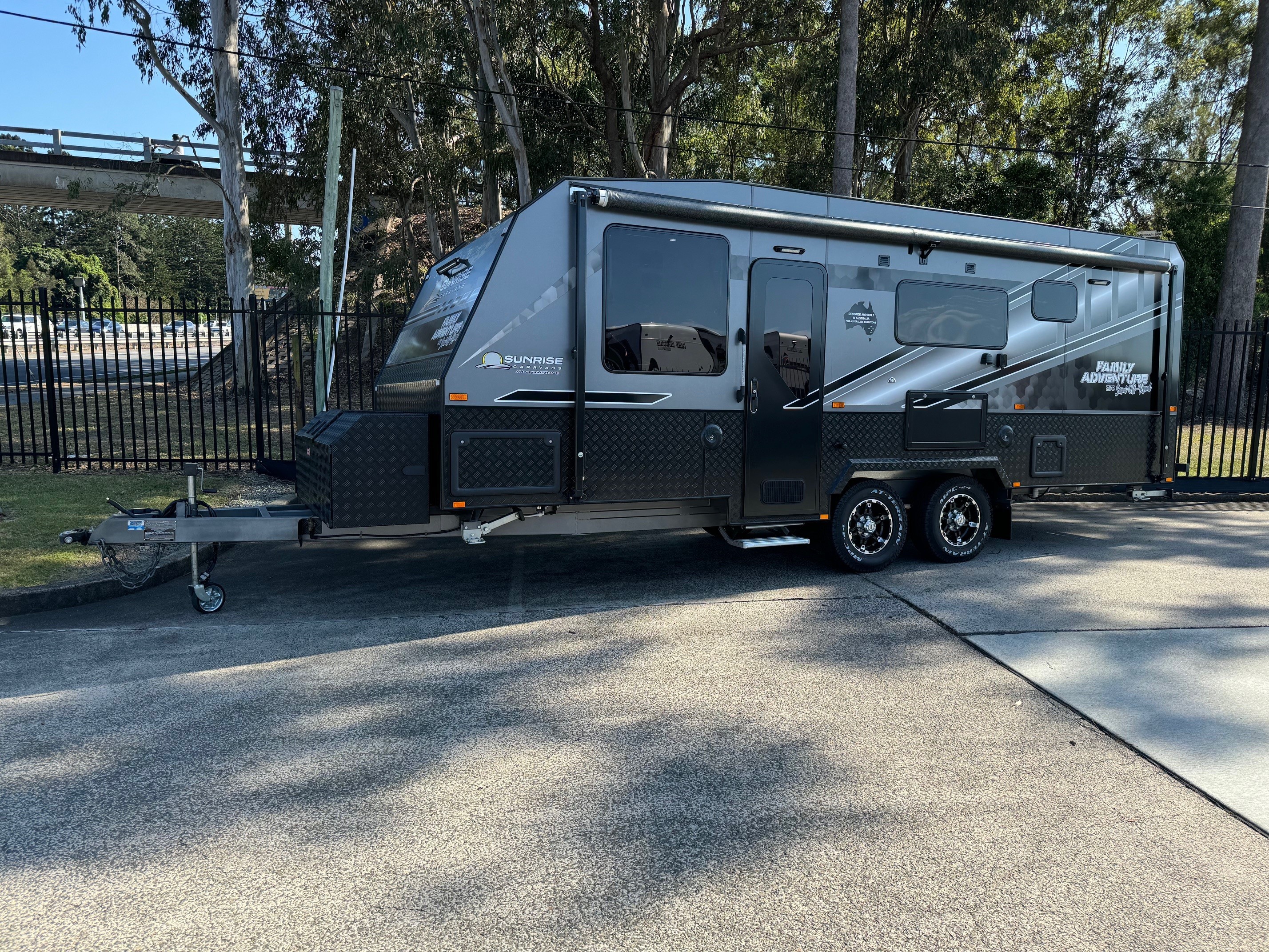 2023 Preowned Sunrise 21ft6 Double Bunk Family Adventure Semi Offroad Caravan
