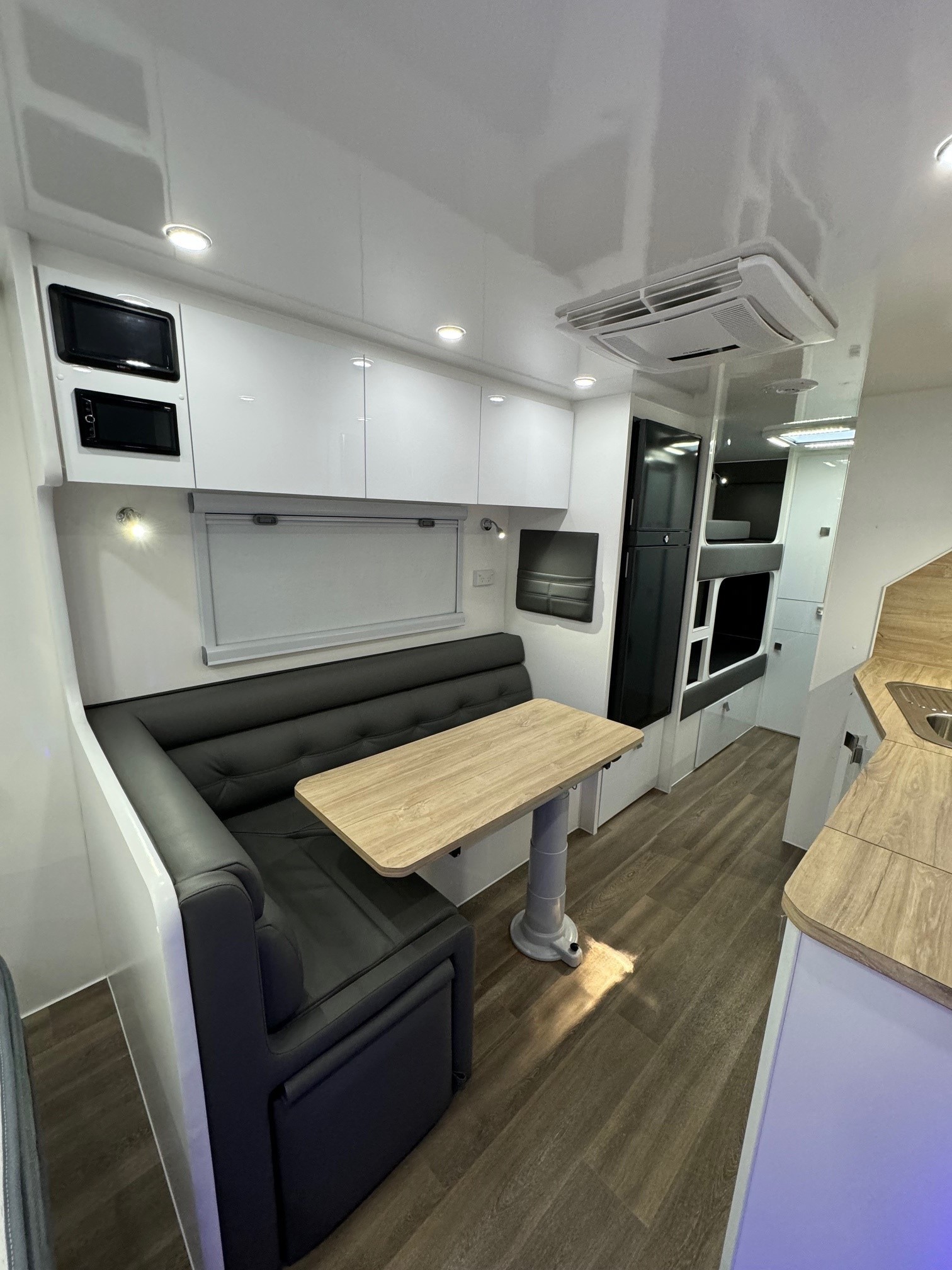 2023 Preowned Sunrise 21ft6 Double Bunk Family Adventure Semi Offroad Caravan