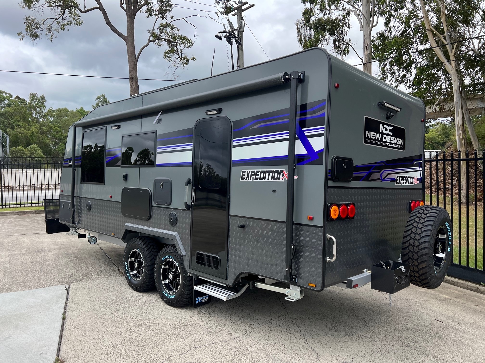 2023 New Design Expedition XL 19ft8 Offroad Caravan