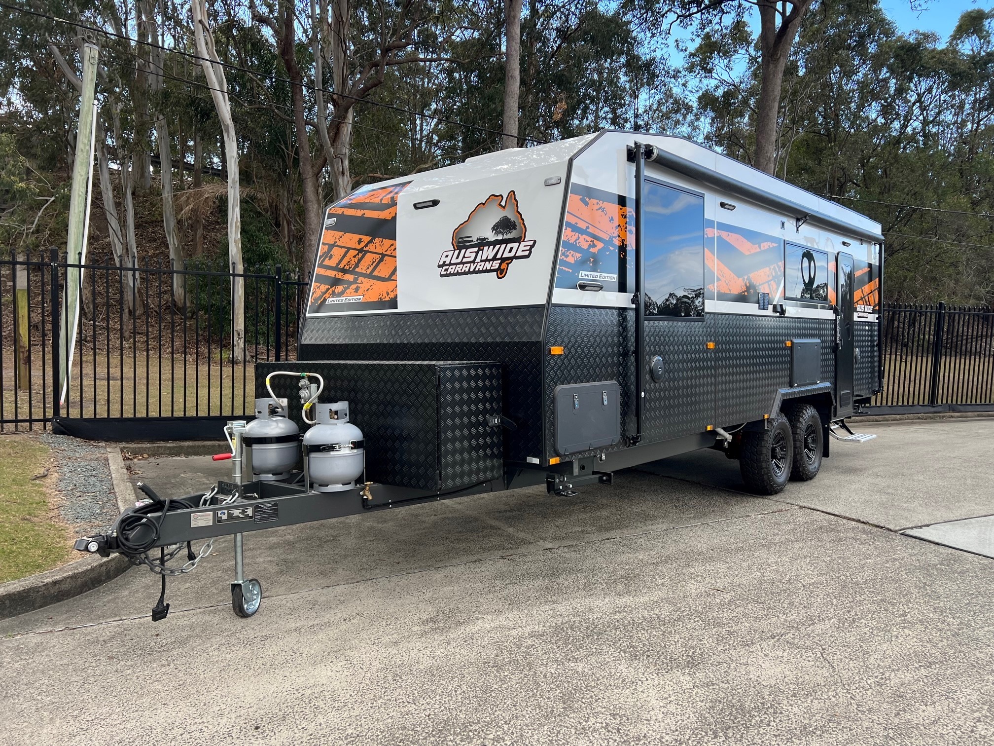 2023 Auswide 23ft Limited Edition  Offroad Rear Club Lounge