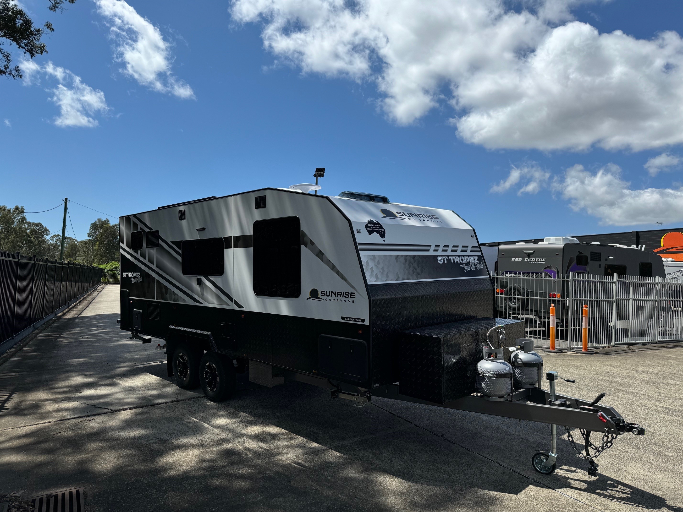 2024 Sunrise St Tropez 21ft Semi Offroad  Rear Door Built With Aluminium