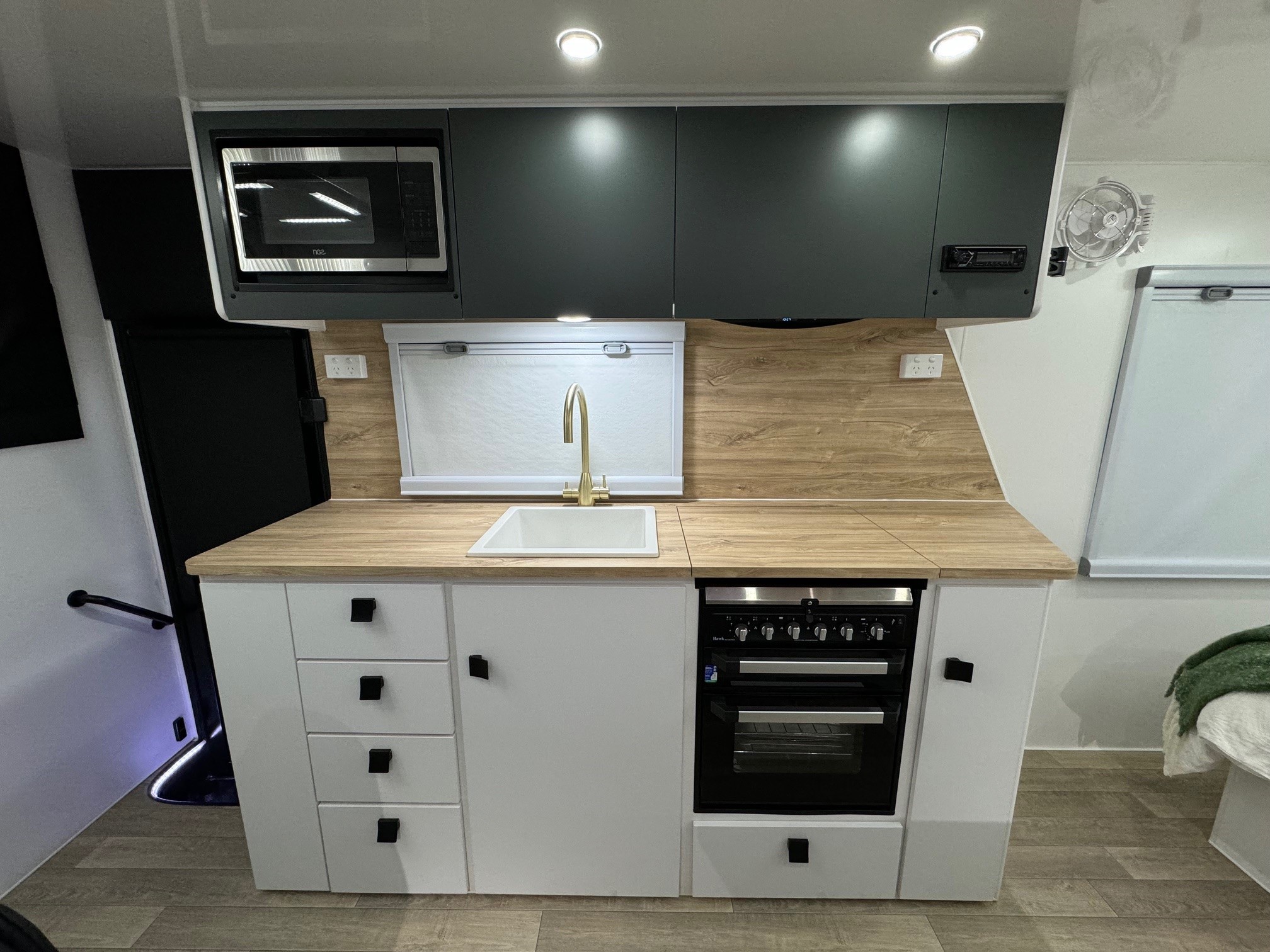 2024 Sunrise St Tropez 21ft Semi Offroad  Rear Door Built With Aluminium