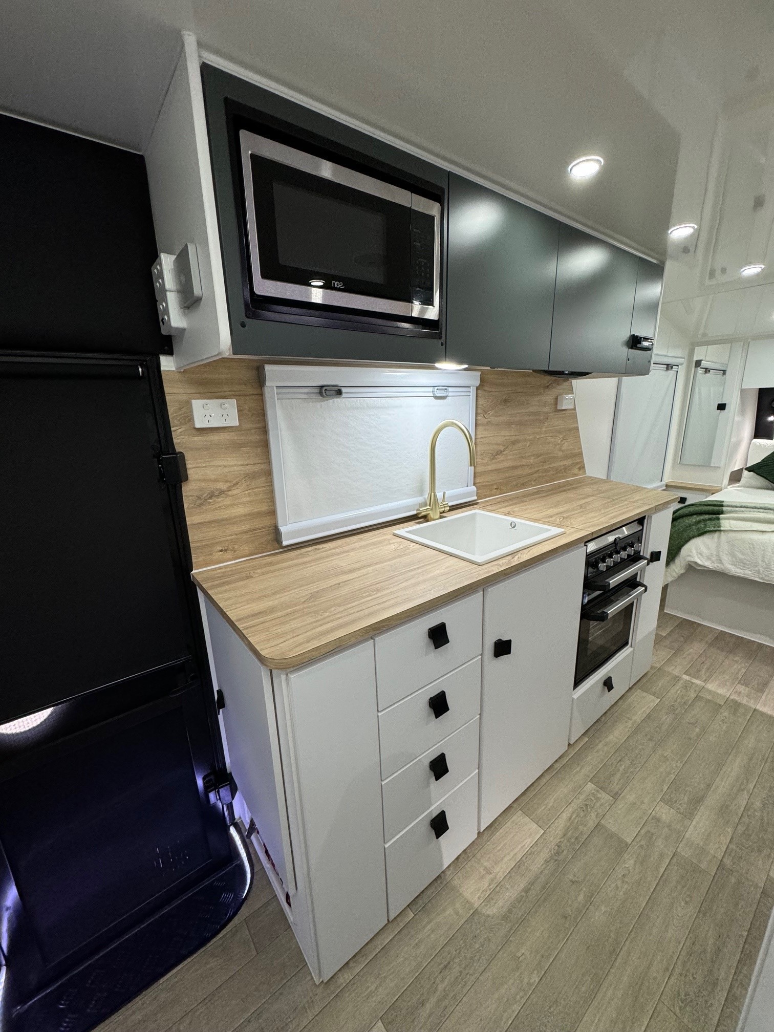 2024 Sunrise St Tropez 21ft Semi Offroad  Rear Door Built With Aluminium