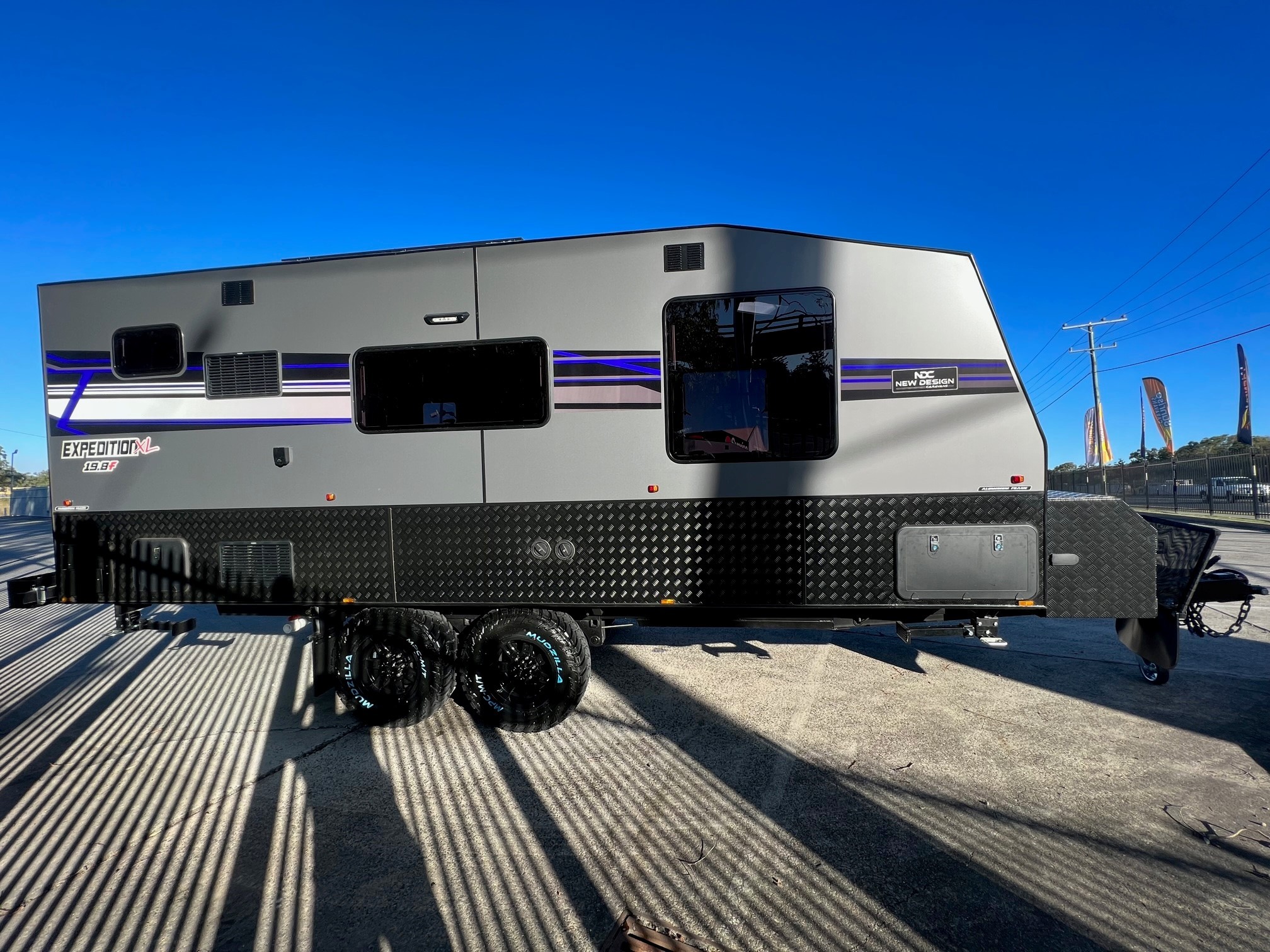 2024 New Design Expedition XL Aluminum Frame 19ft8 Offroad Caravan With TIG Welded Roof