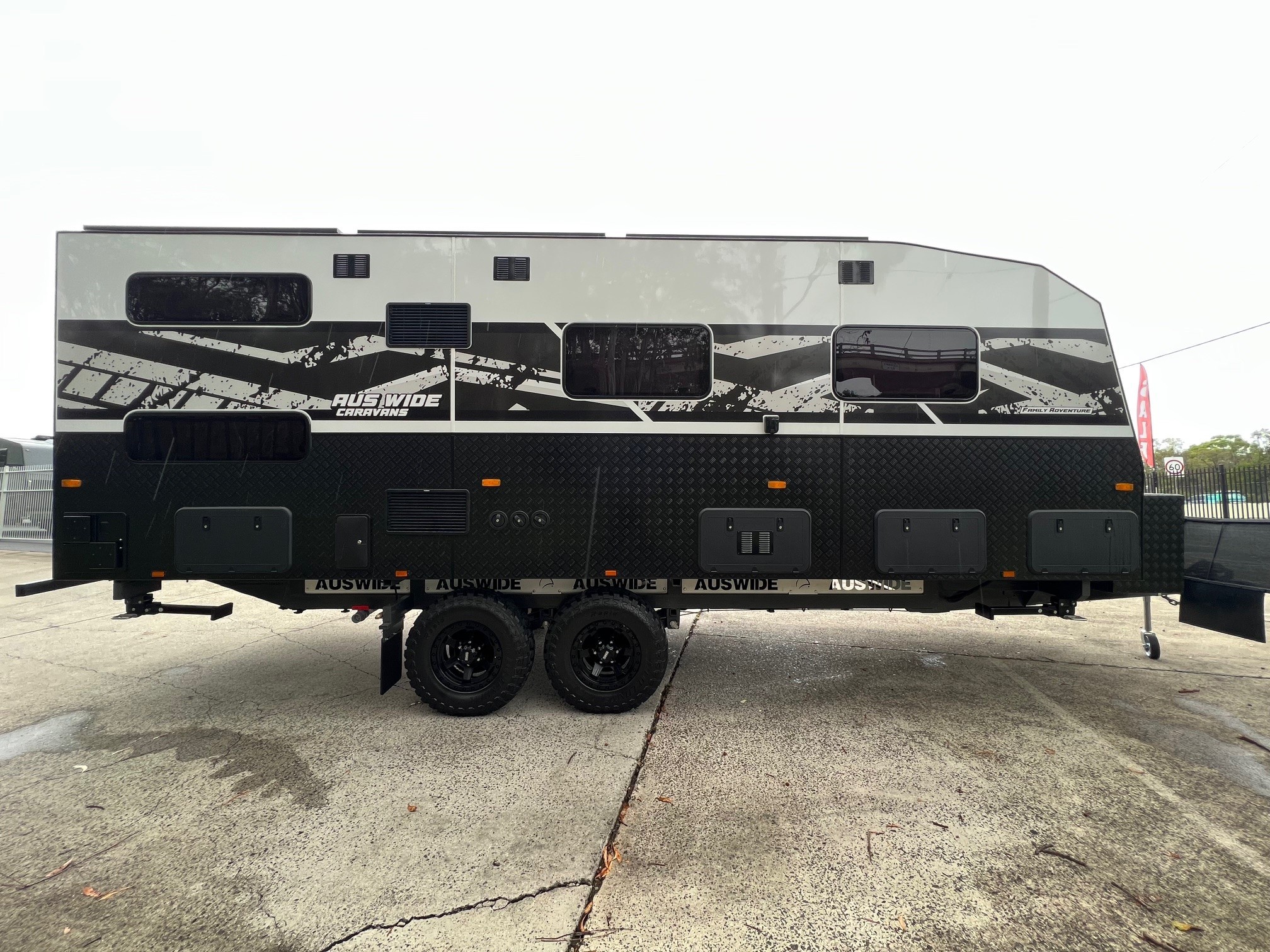 2024 Auswide 22ft Offroad Double Bunk Caravan With Truss Chassis