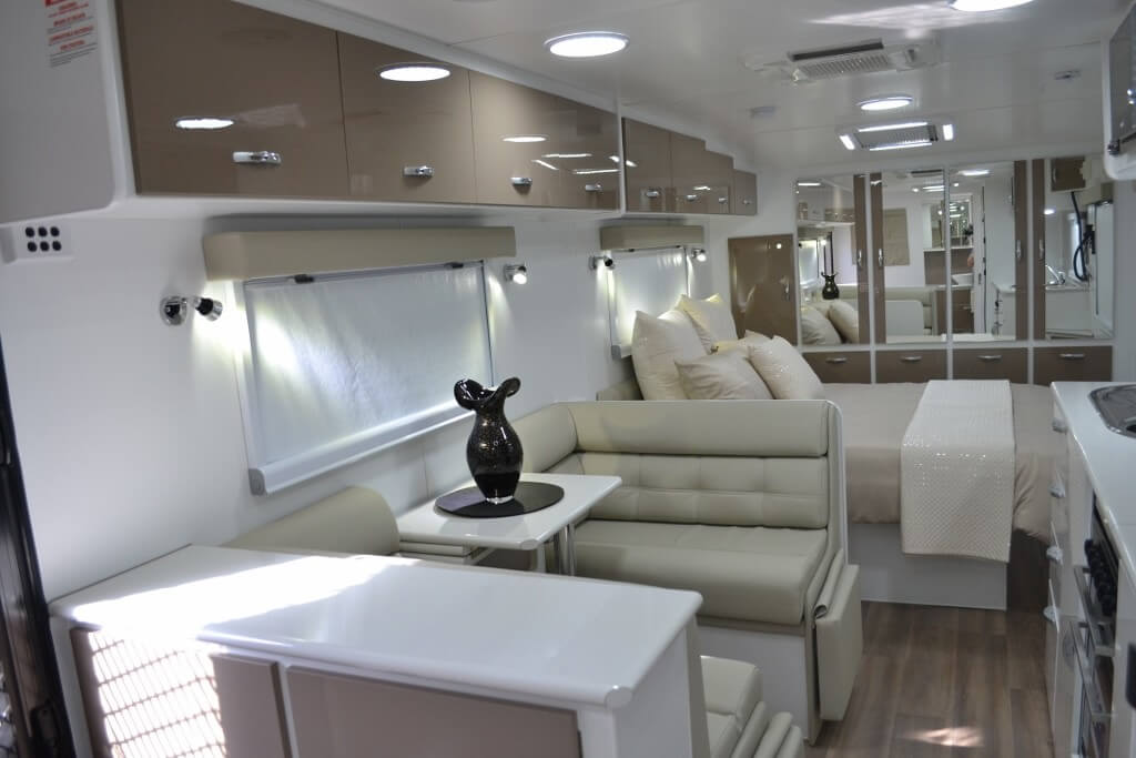 Blue Sky Grandeur 23ft6