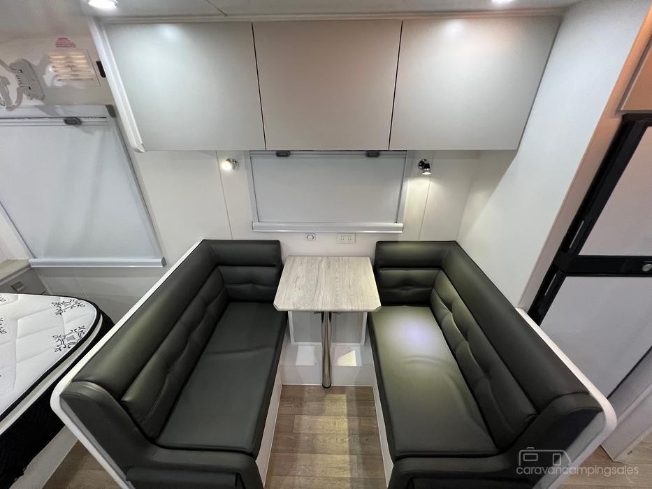 2022 Preowned Sunset Wildtrekker 18ft9 Offroad Caravan