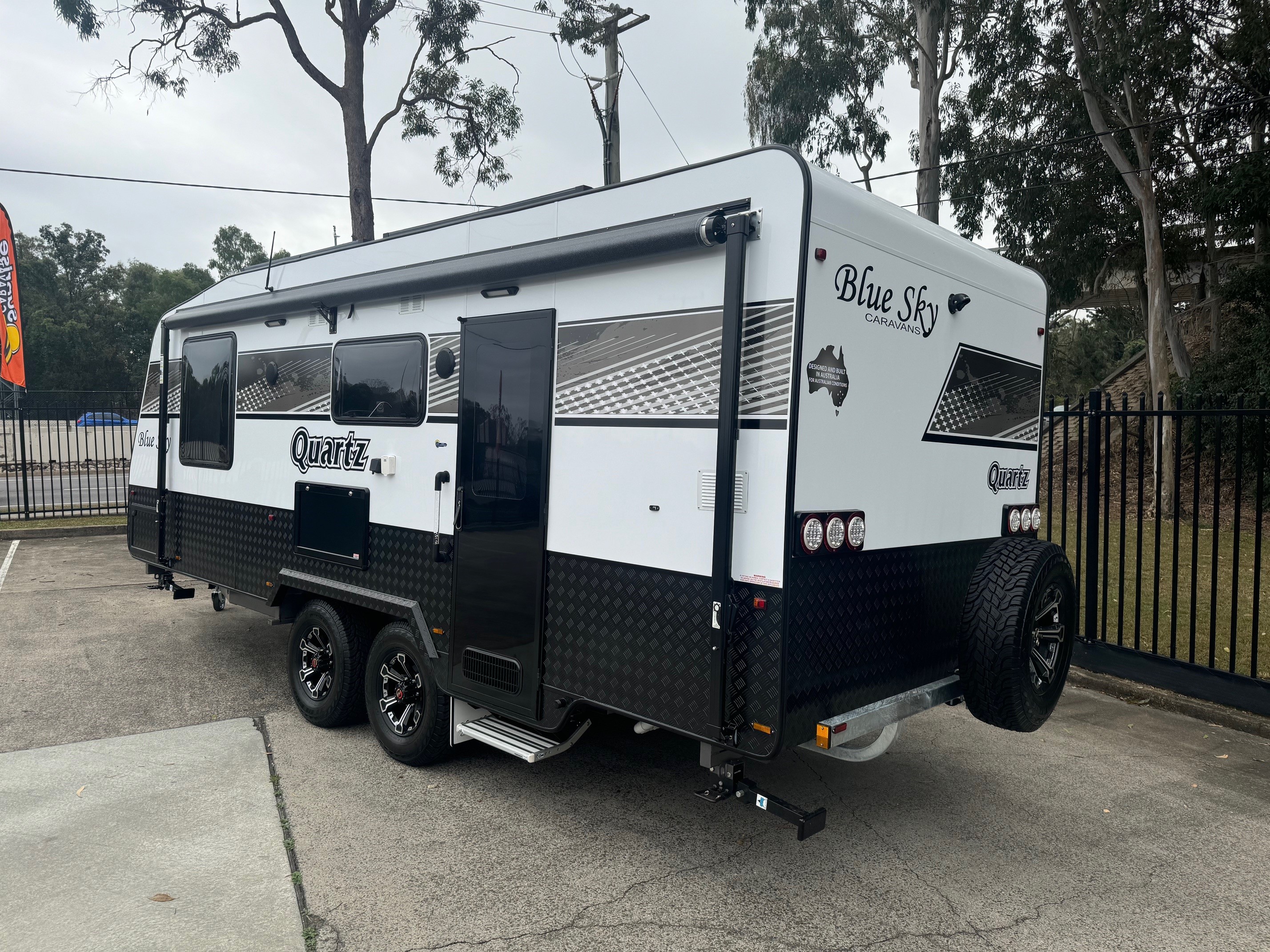 2025 Blue Sky Quartz 20ft8 Rear Door Semi Offroad Caravan