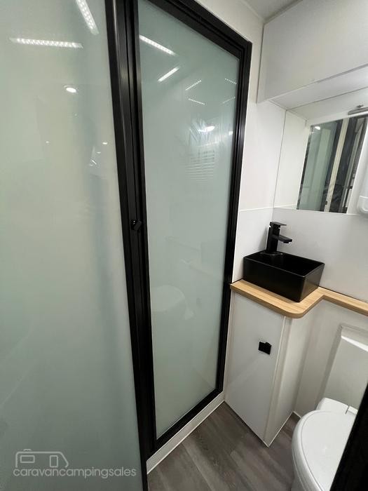 2022 New Design family Trekker 22ft9 Off-Road Double Bunk Caravan