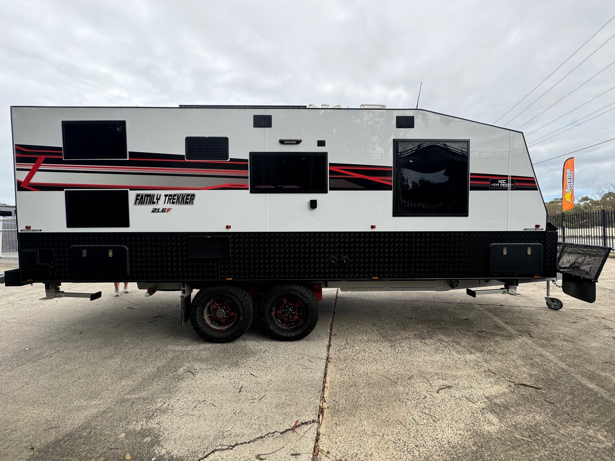 2024 New Design Family Trekker 21ft6 Aluminium Frame Double Bunk