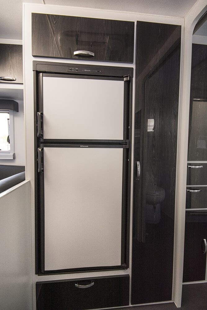 2024 Blue Sky Radiance 23ft6 Larger Ensuite