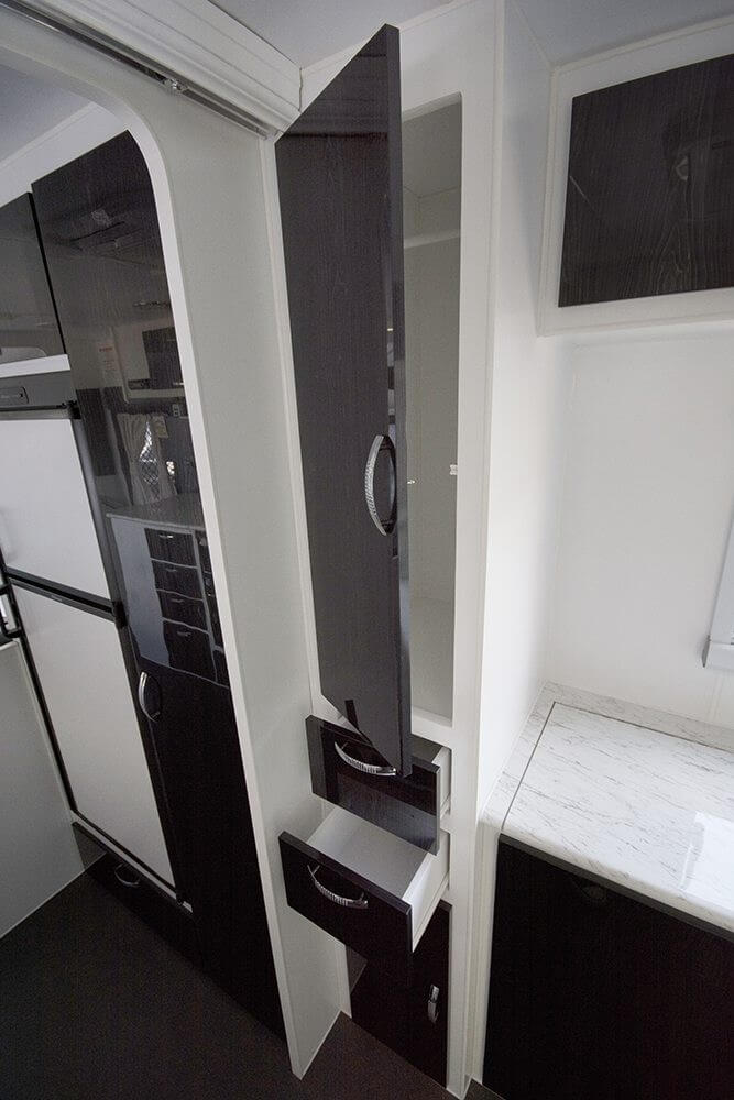 2024 Blue Sky Radiance 23ft6 Larger Ensuite