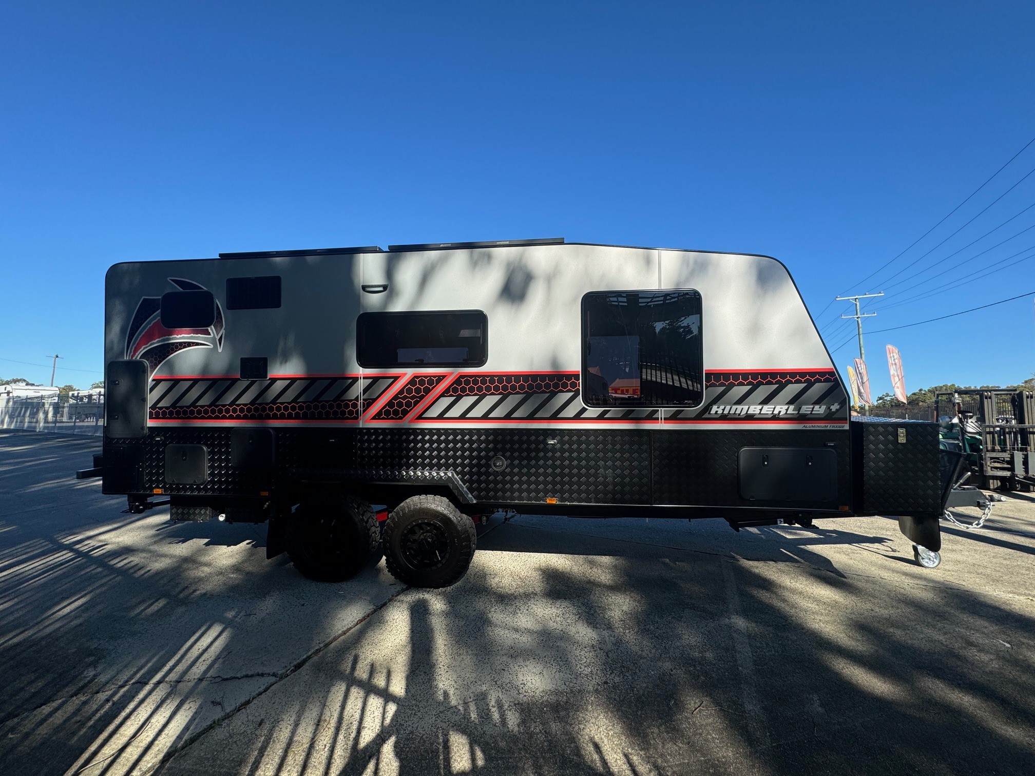 2024 Red Centre Kimberley + 20ft6 Offroad Caravan