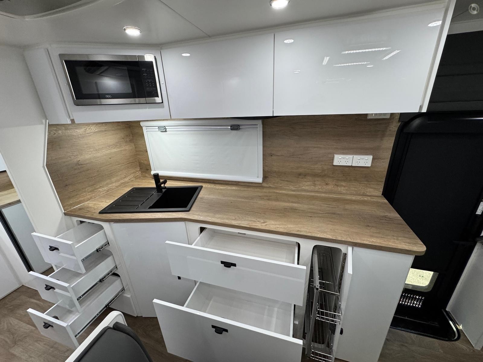 2025 Sunrise Tropicana 22ft Offroad & Offgrid Caravan