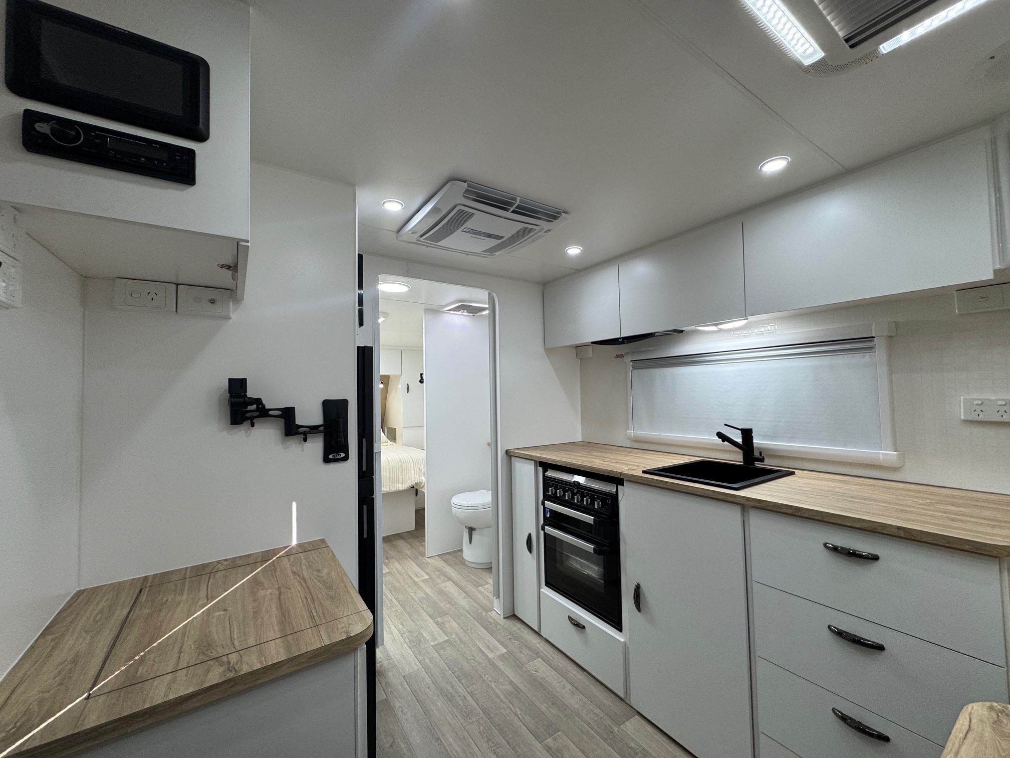 Blue Sky Sapphire 21ft Offroad Rear Club Lounge Centre Ensuite