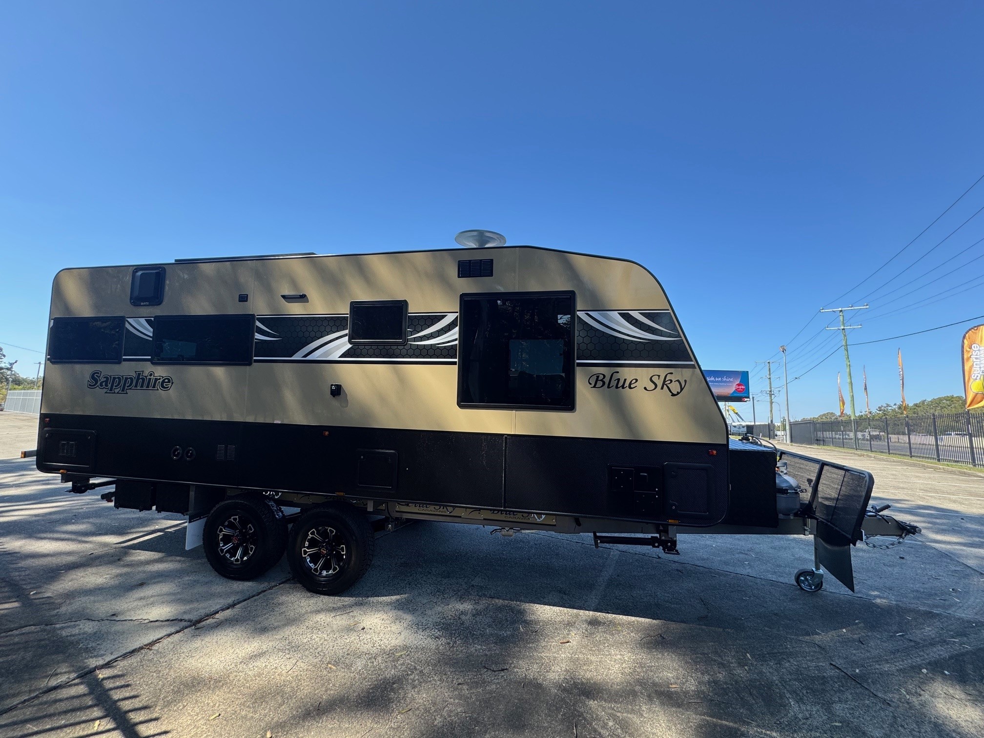 Blue Sky Sapphire 21ft Offroad Rear Club Lounge Centre Ensuite