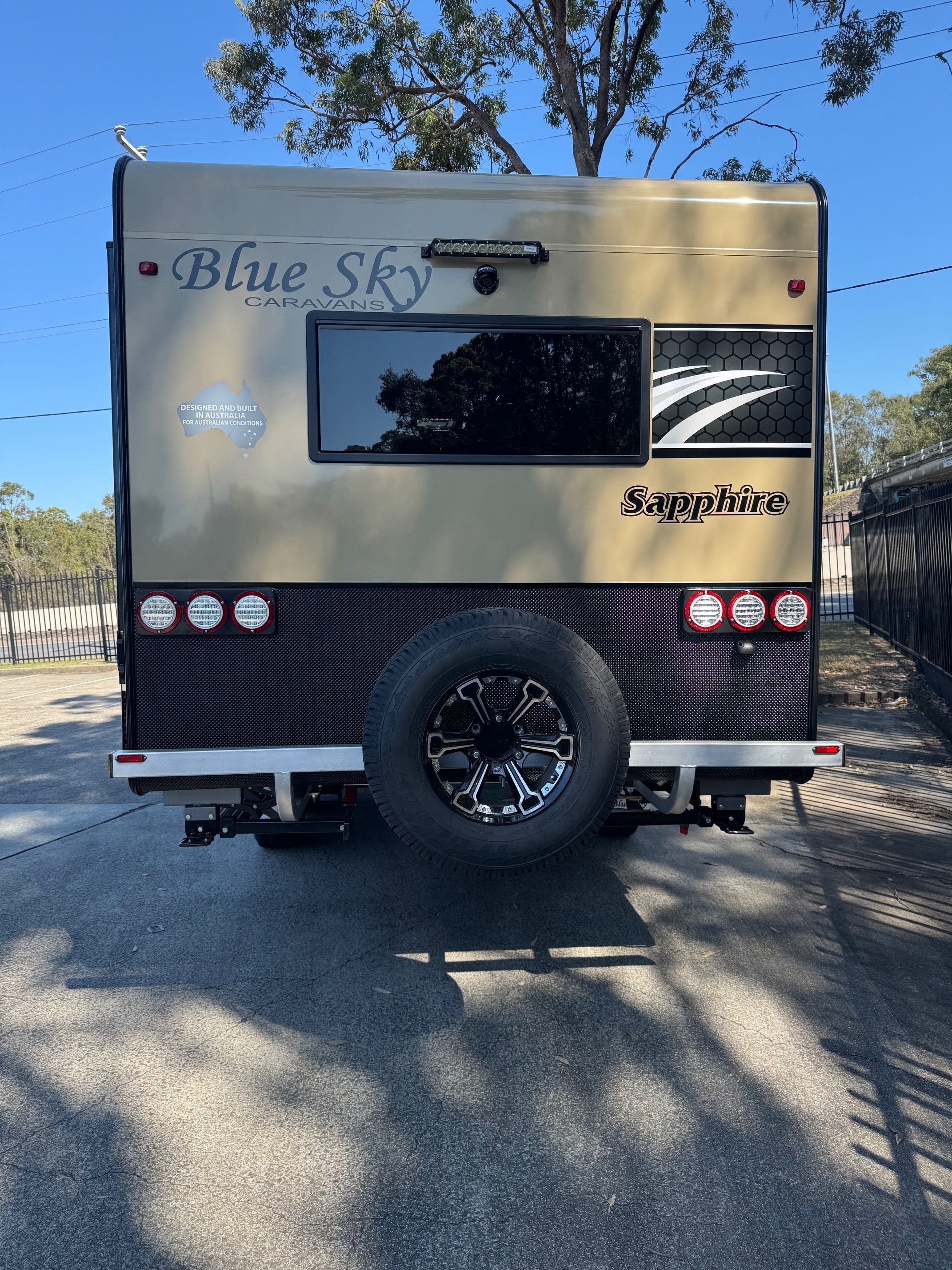 Blue Sky Sapphire 21ft Offroad Rear Club Lounge Centre Ensuite